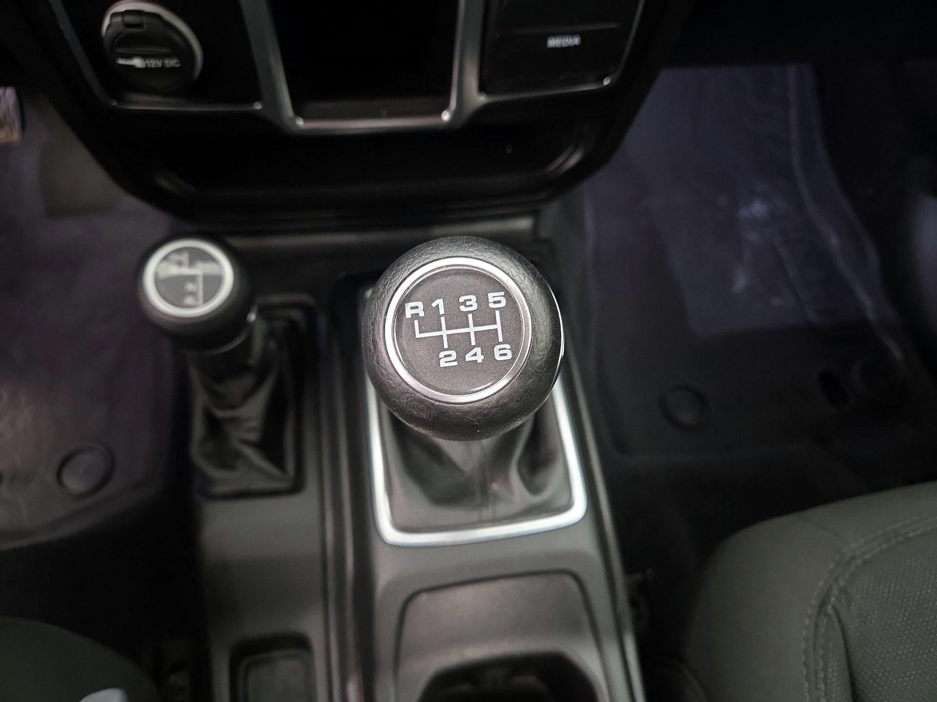 Thumbnail: 2020 Jeep Gladiator - 17