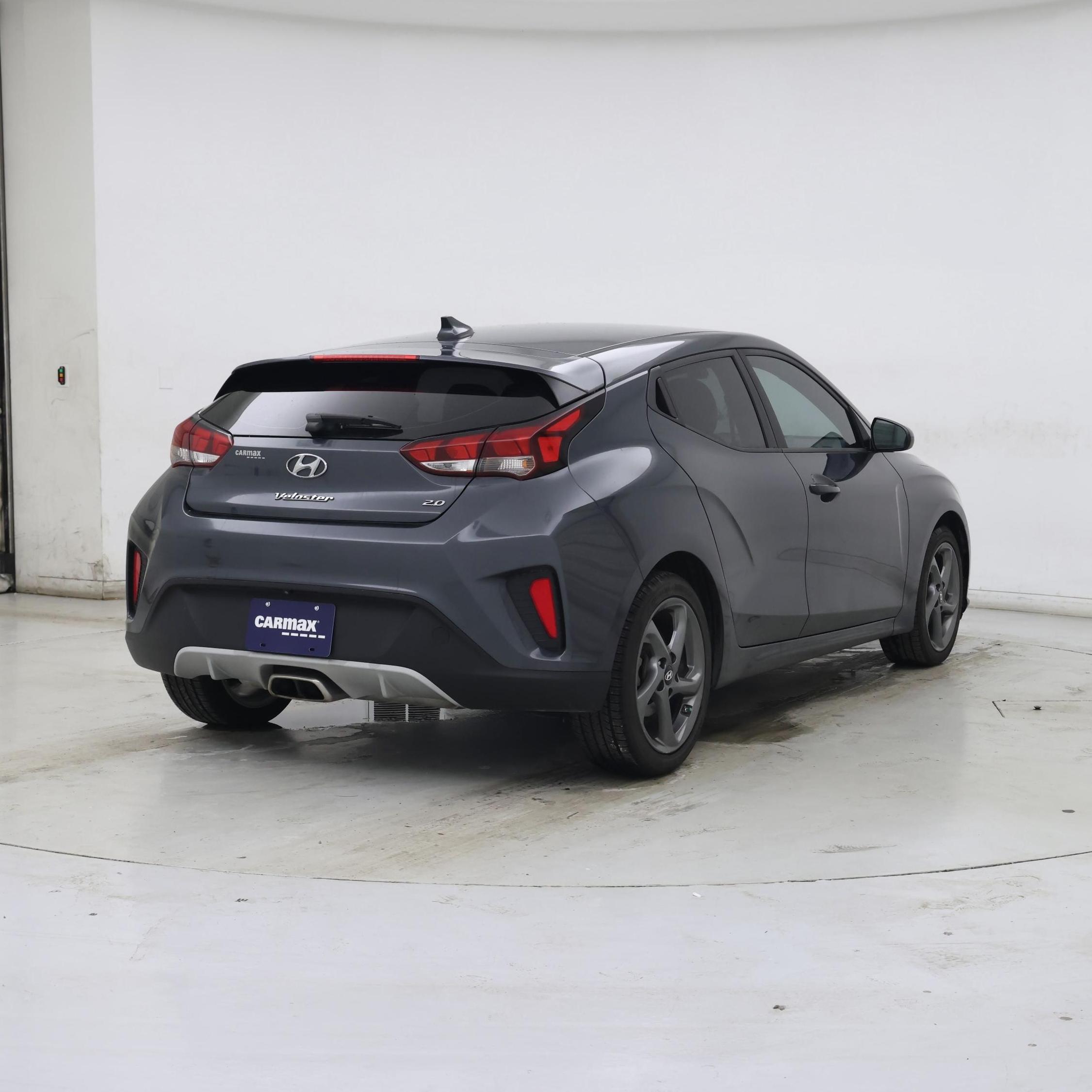 Thumbnail: 2020 Hyundai Veloster - 8