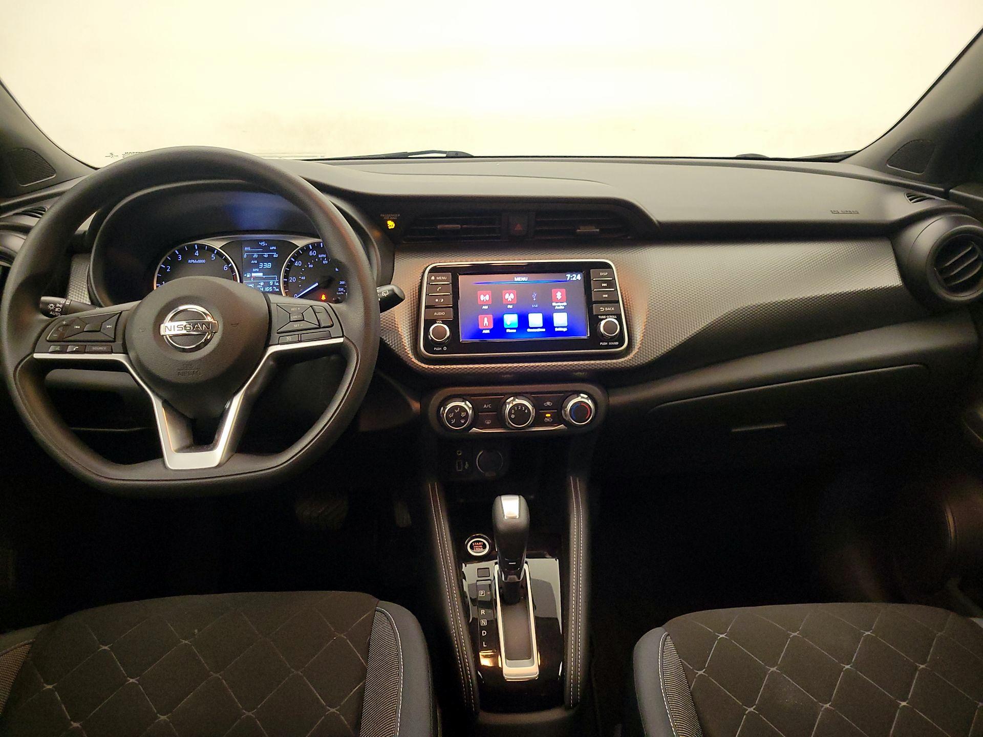 Thumbnail: 2019 Nissan Kicks - 9