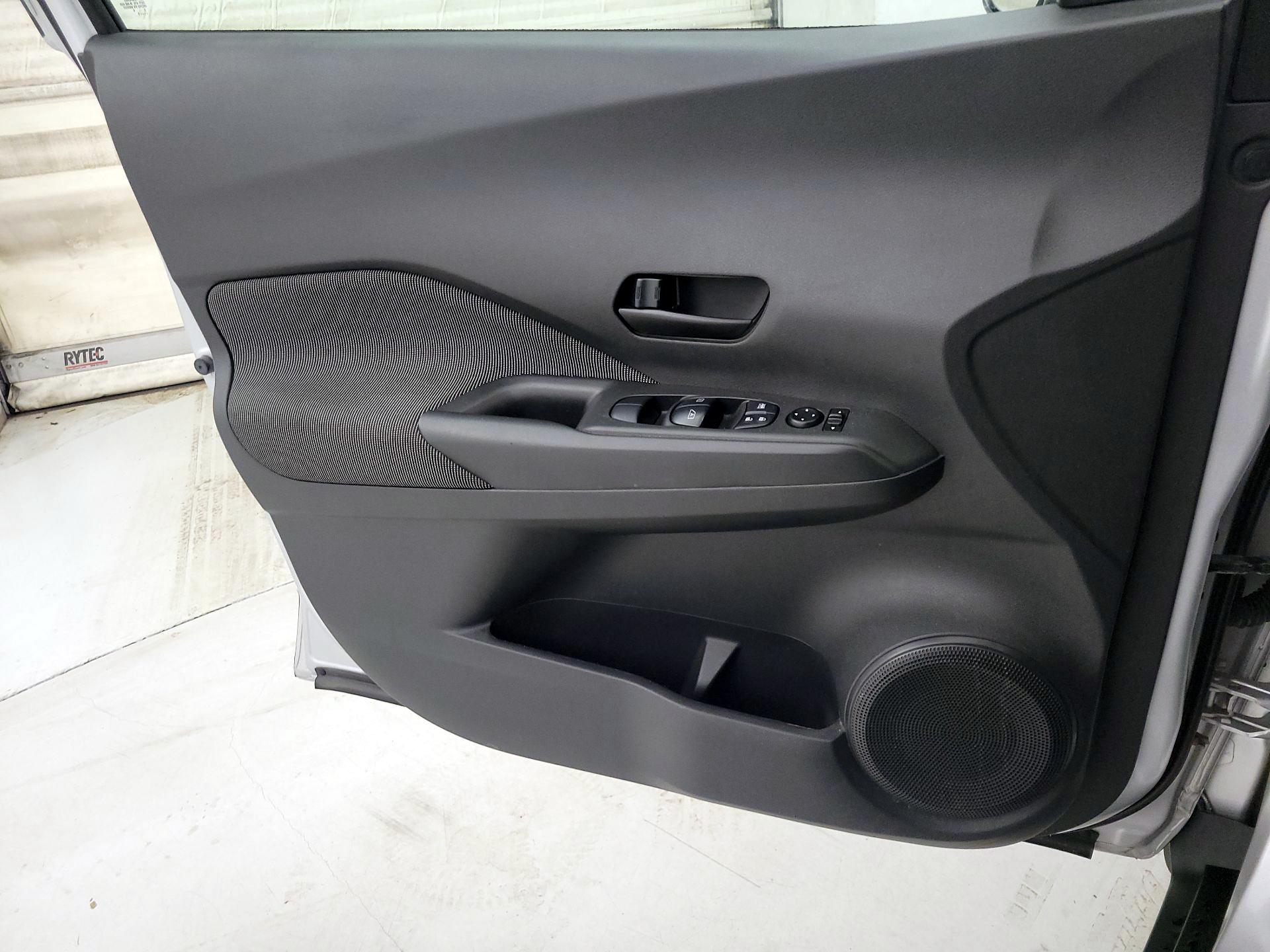 Thumbnail: 2019 Nissan Kicks - 12