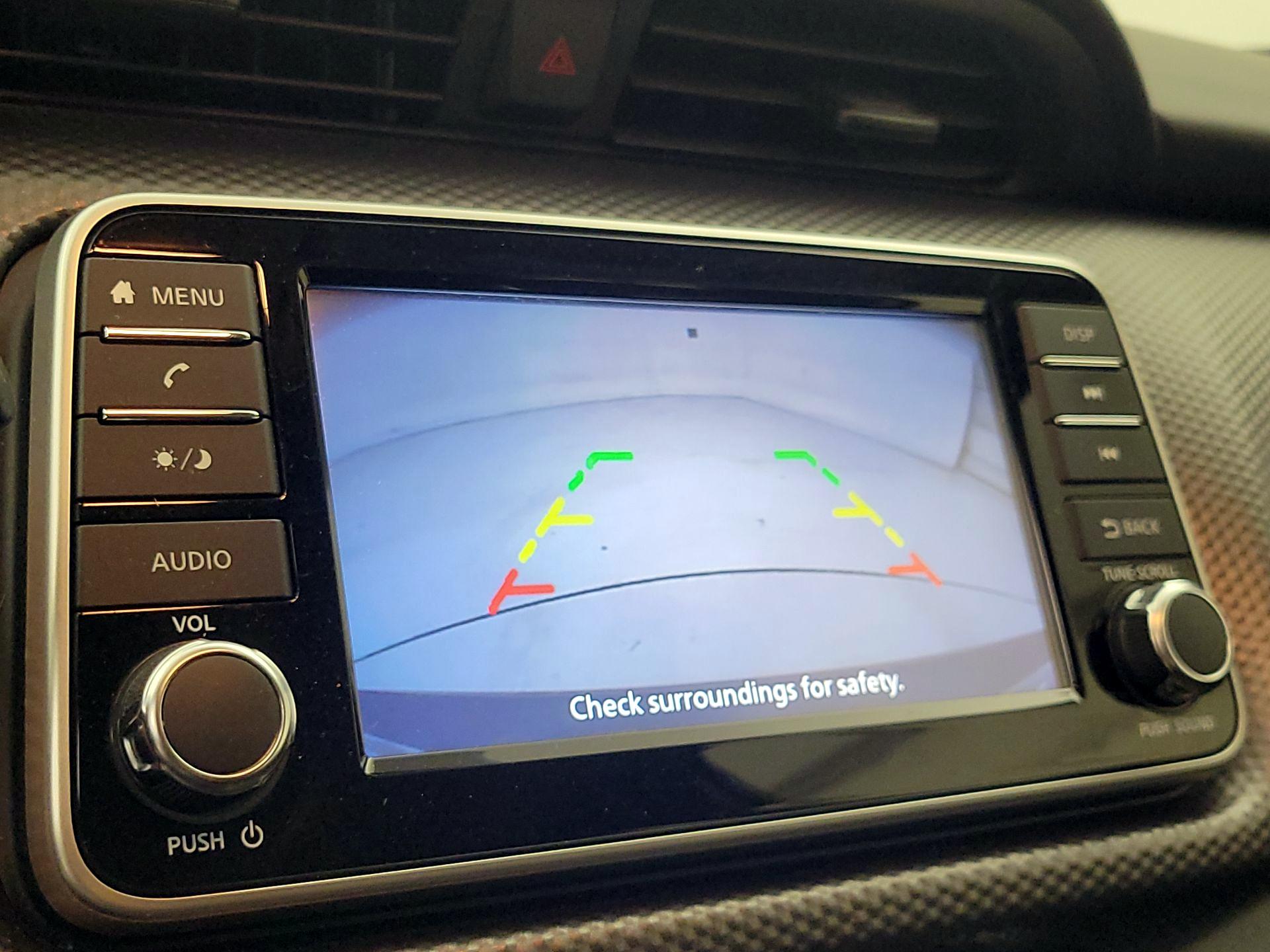 Thumbnail: 2019 Nissan Kicks - 14