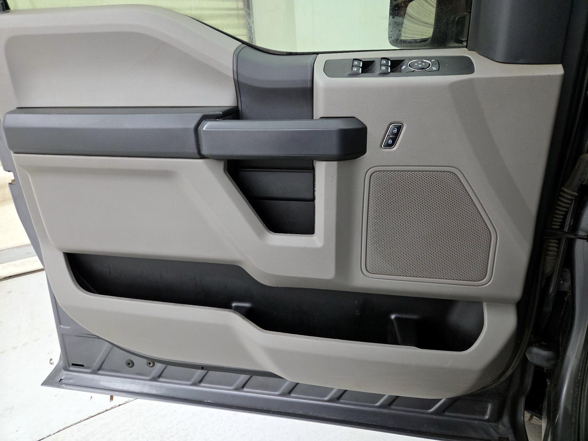 Thumbnail: 2022 Ford F-250 - 12