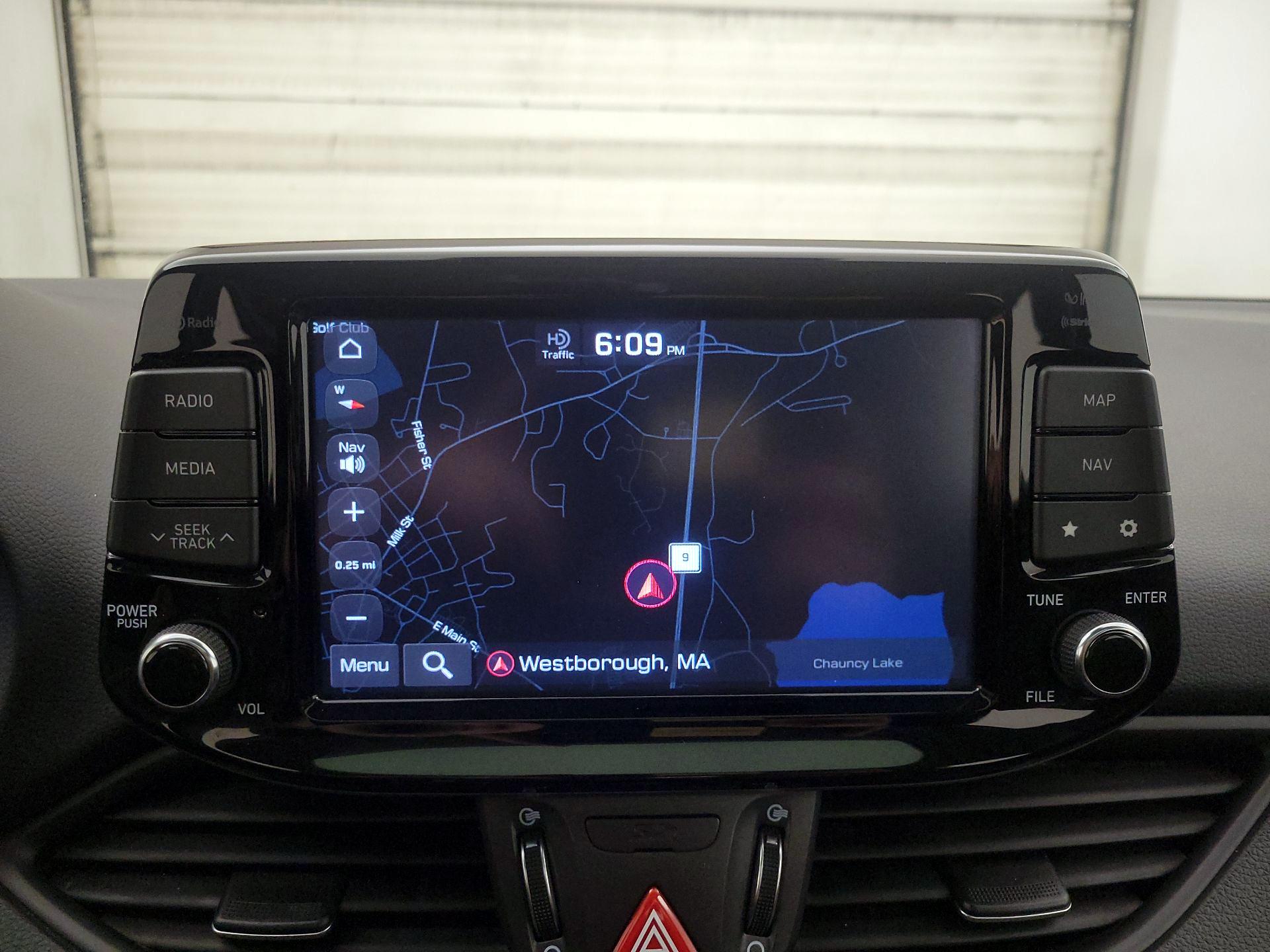 Thumbnail: 2018 Hyundai Elantra - 14