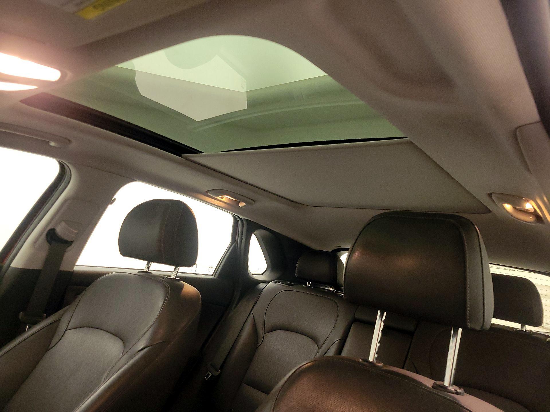 Thumbnail: 2018 Hyundai Elantra - 20