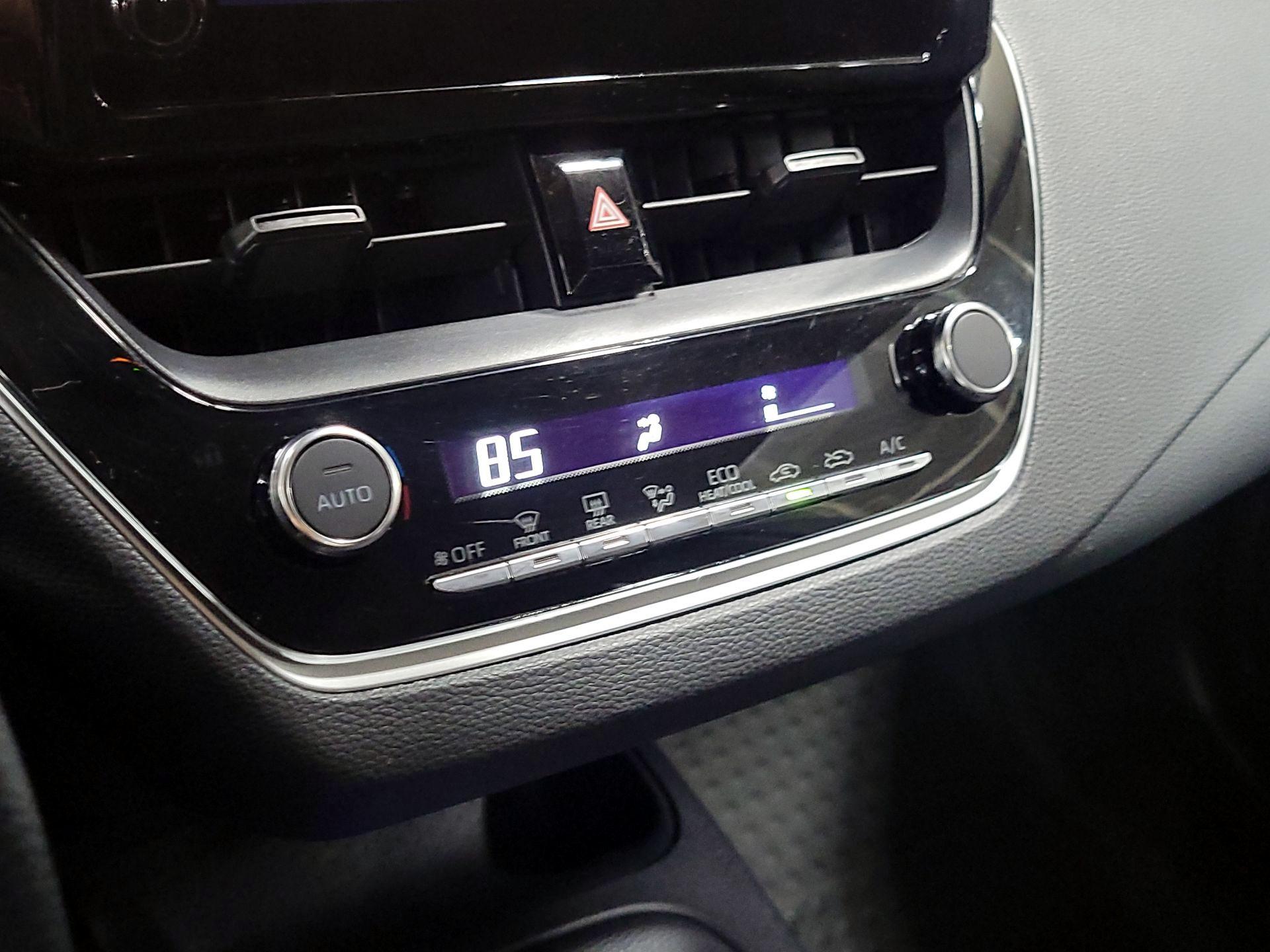 Thumbnail: 2023 Toyota Corolla - 16