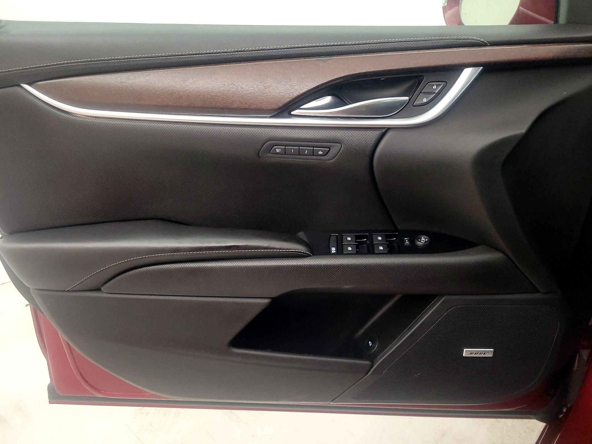 Thumbnail: 2019 Cadillac XTS - 12