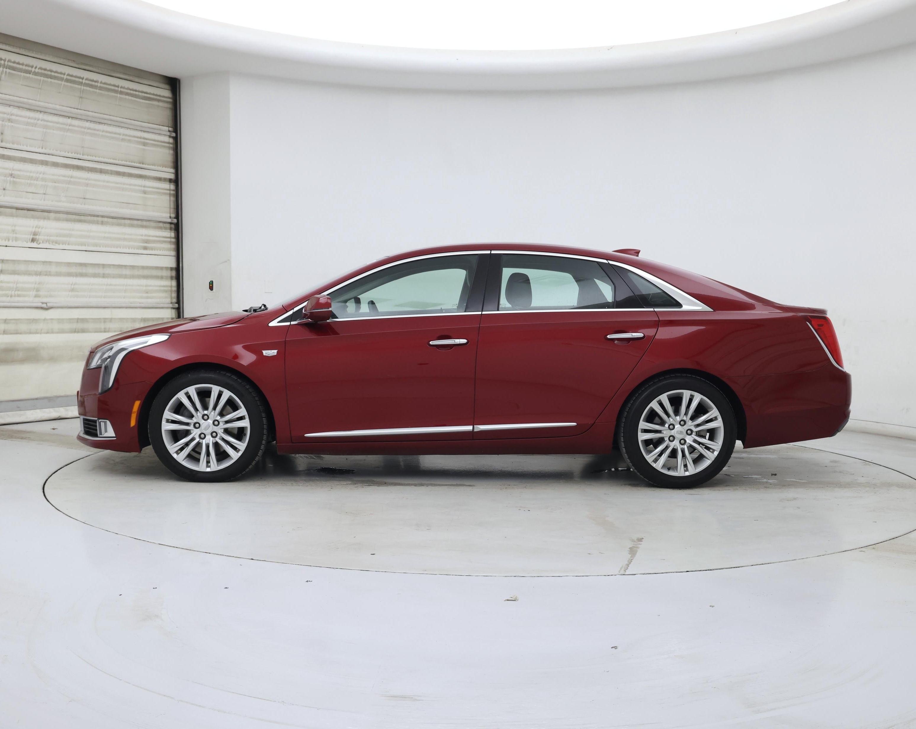 Thumbnail: 2019 Cadillac XTS - 3