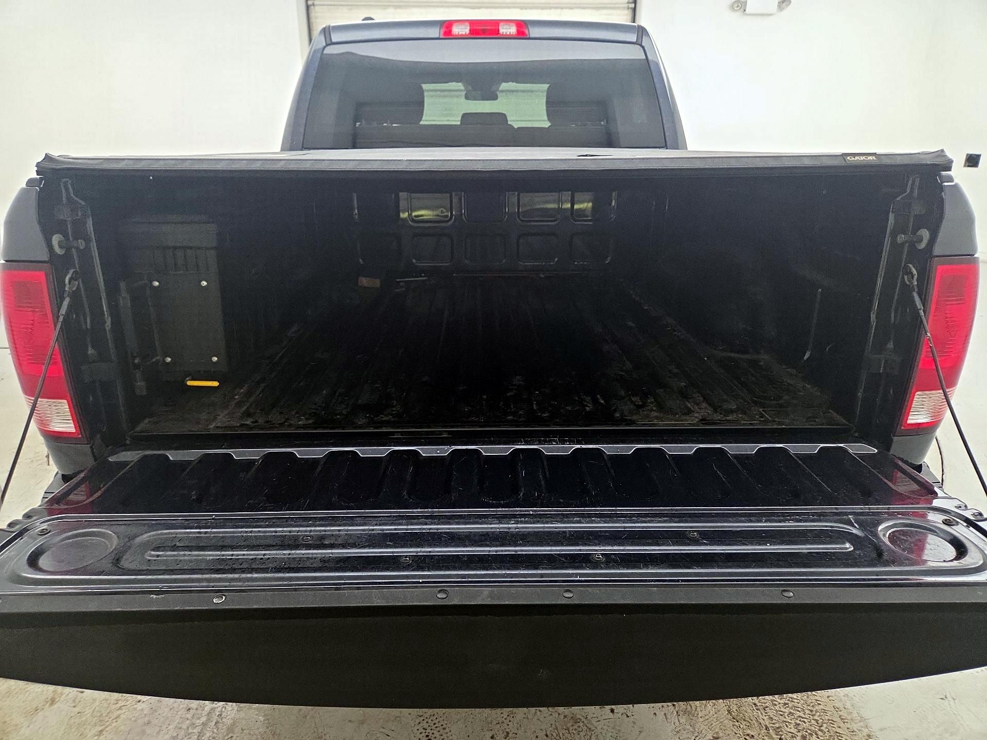 Thumbnail: 2017 RAM 1500 - 19