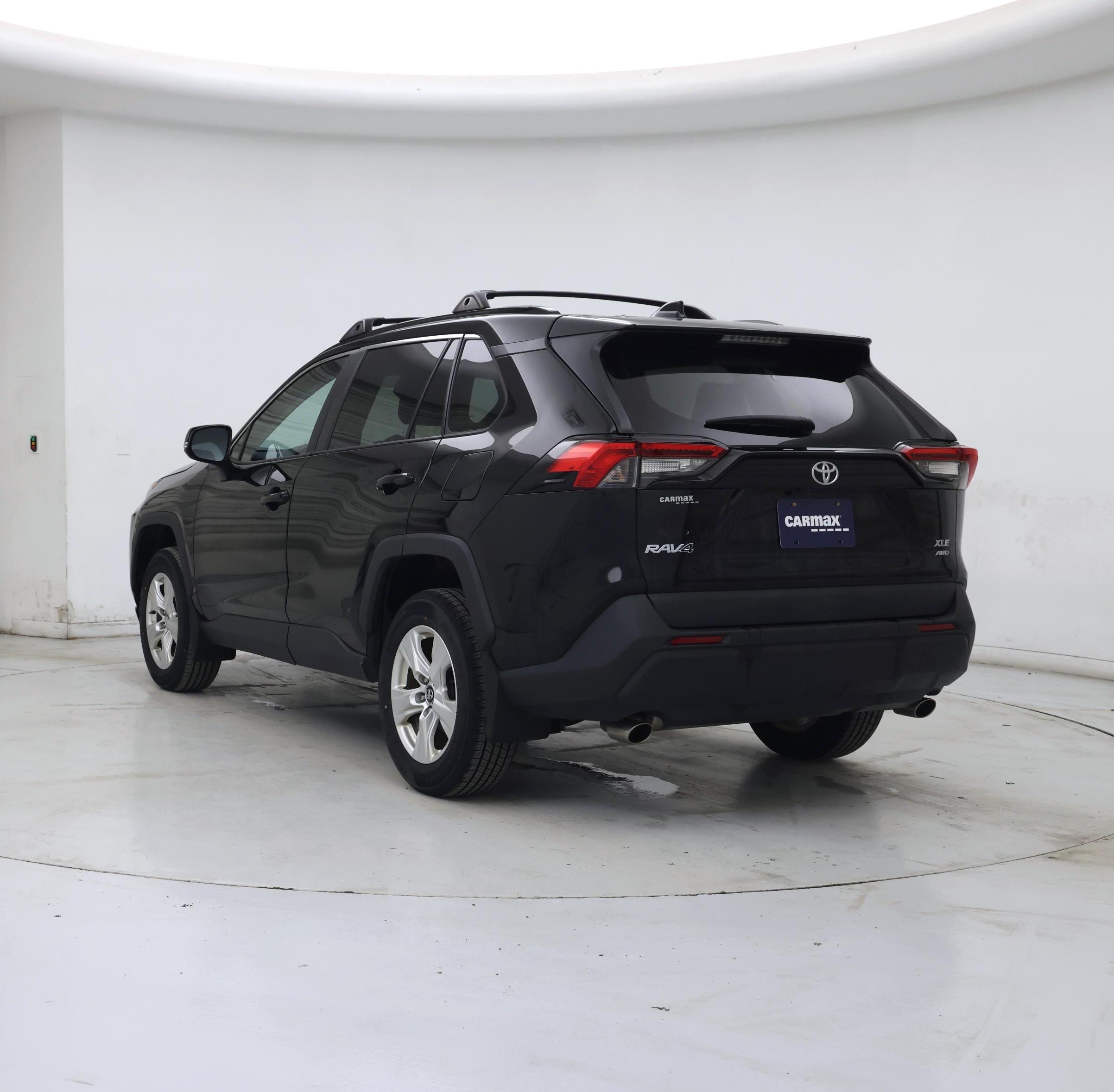 Thumbnail: 2020 Toyota RAV4 - 2