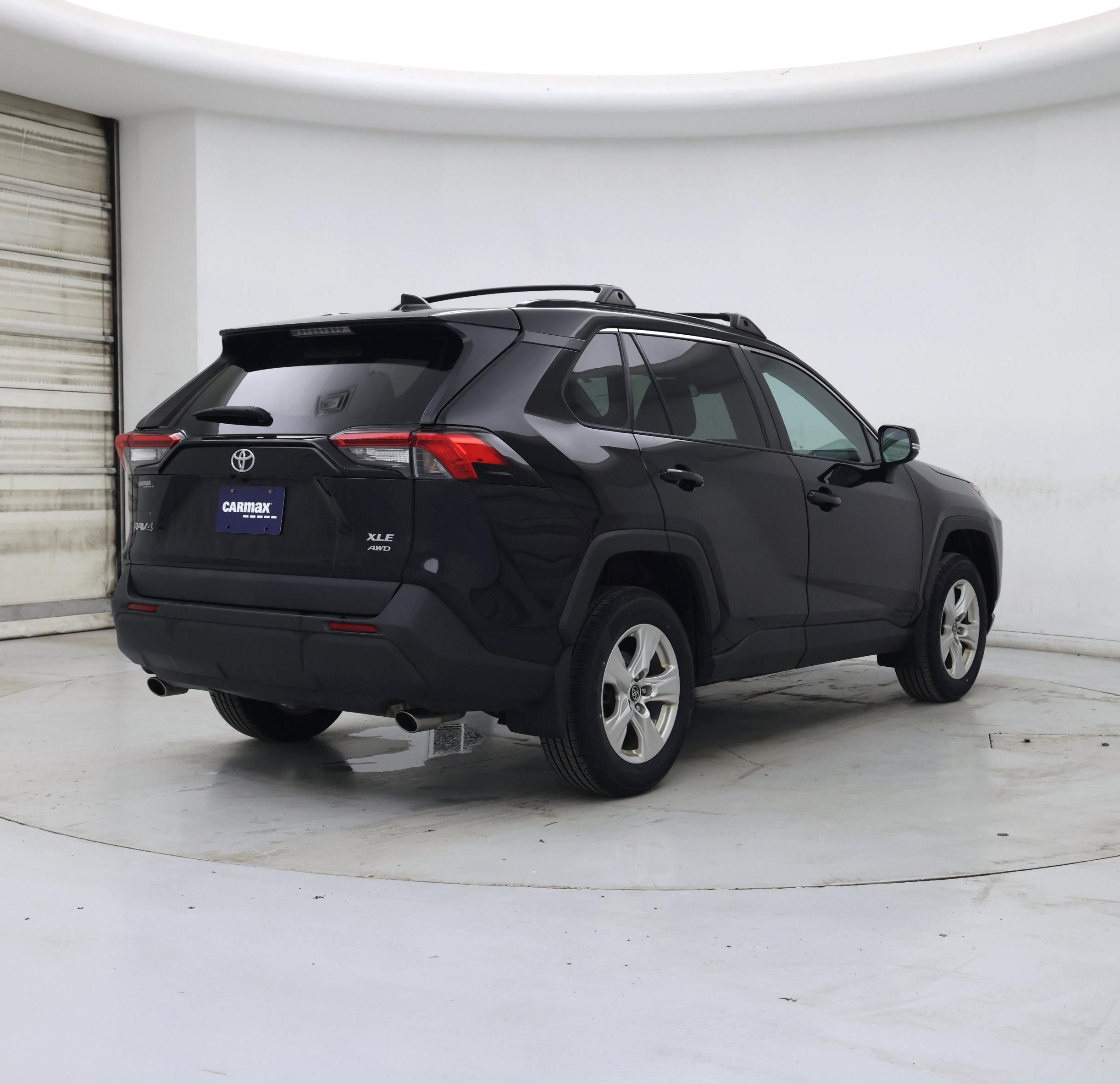 Thumbnail: 2020 Toyota RAV4 - 8
