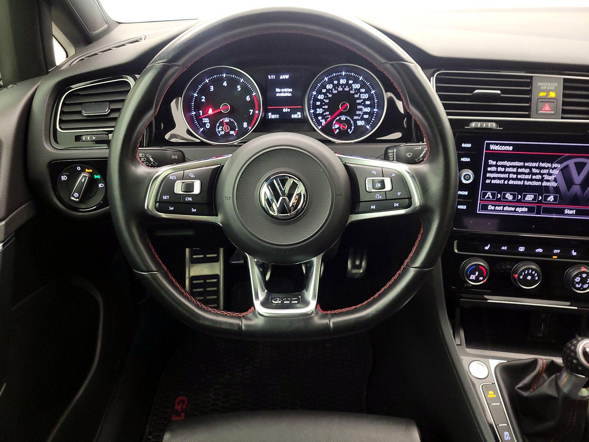 Thumbnail: 2018 Volkswagen Golf - 10