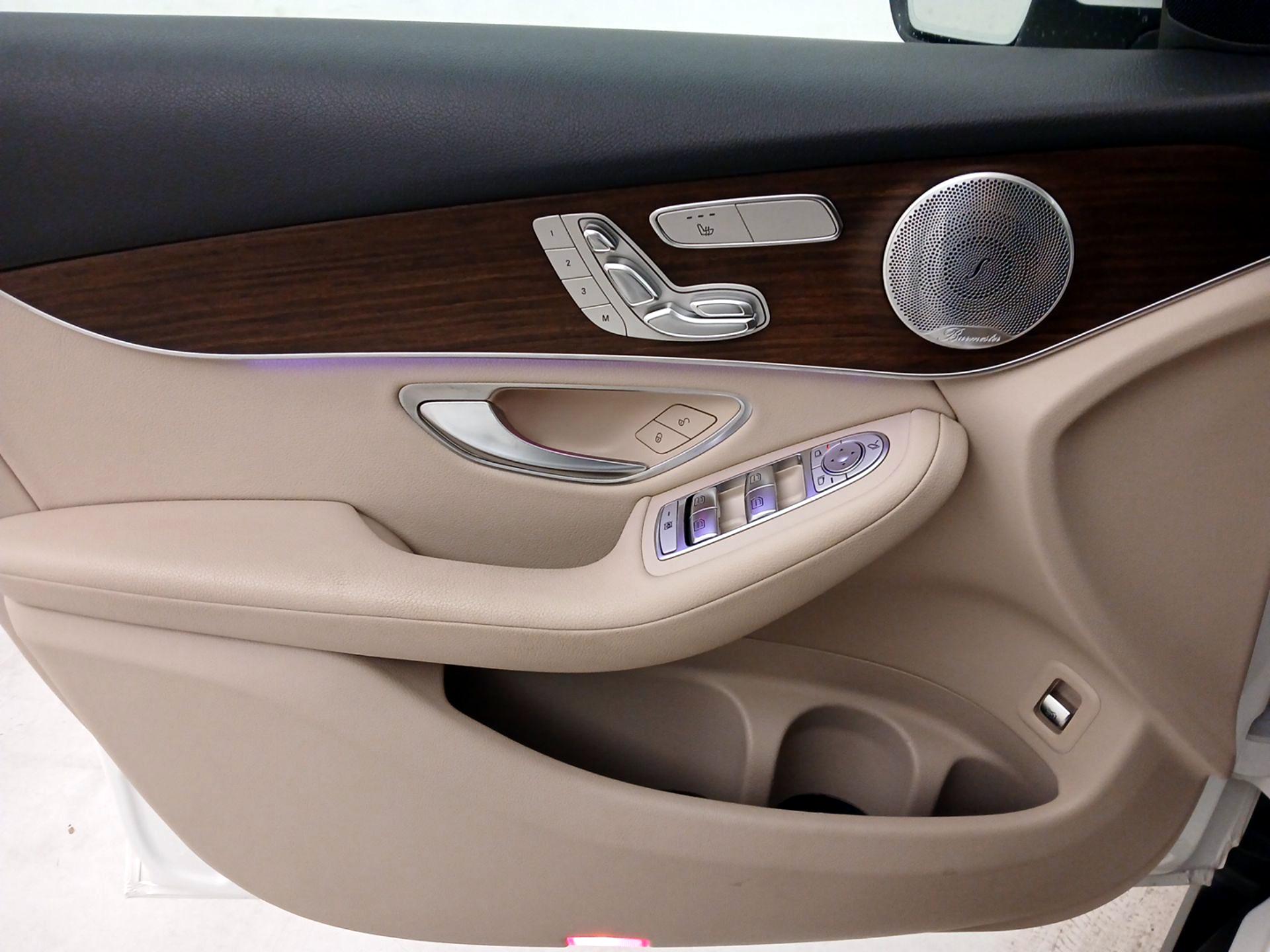 Thumbnail: 2021 Mercedes-Benz GLC - 12