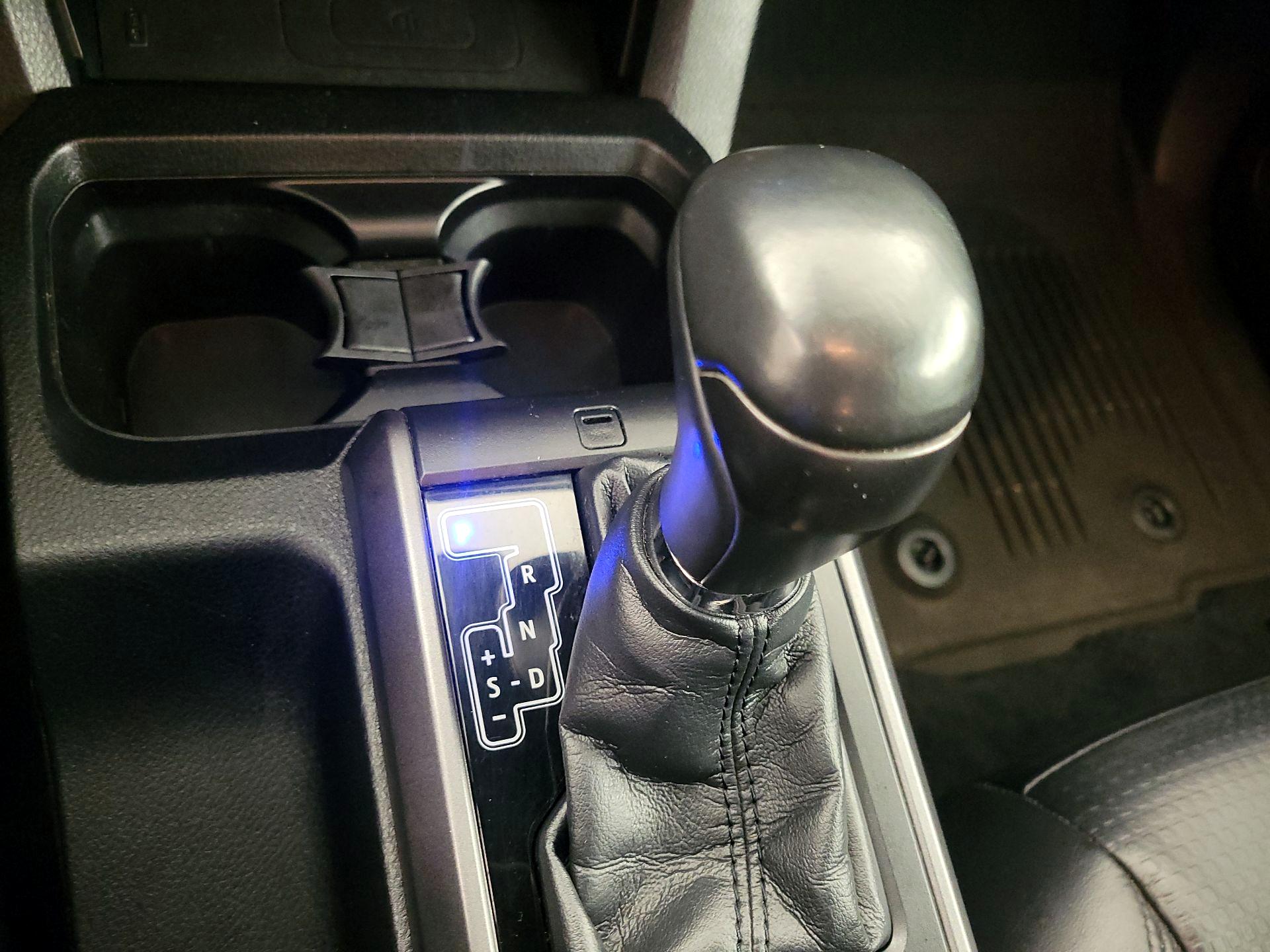 Thumbnail: 2021 Toyota Tacoma - 17