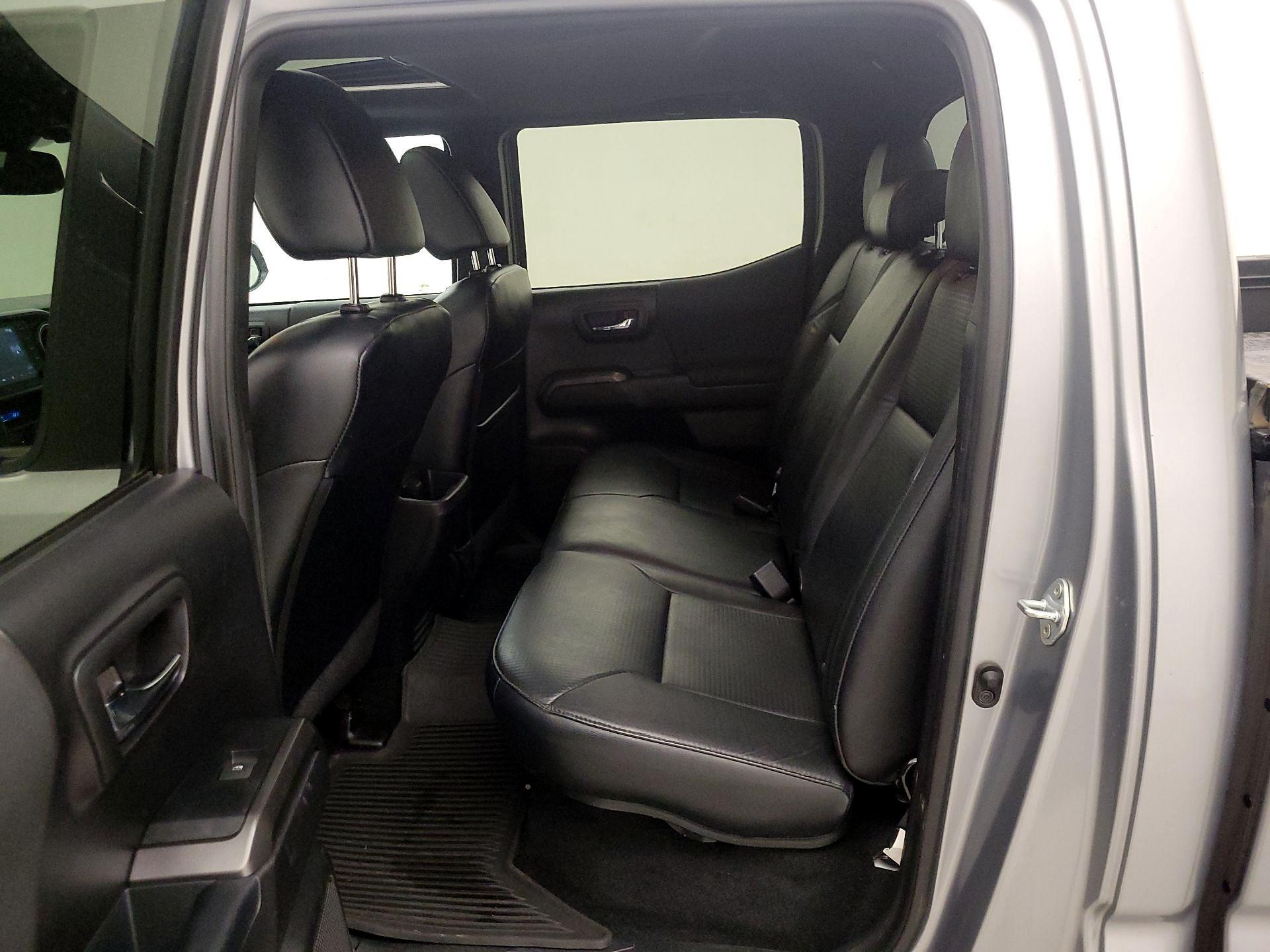 Thumbnail: 2021 Toyota Tacoma - 20