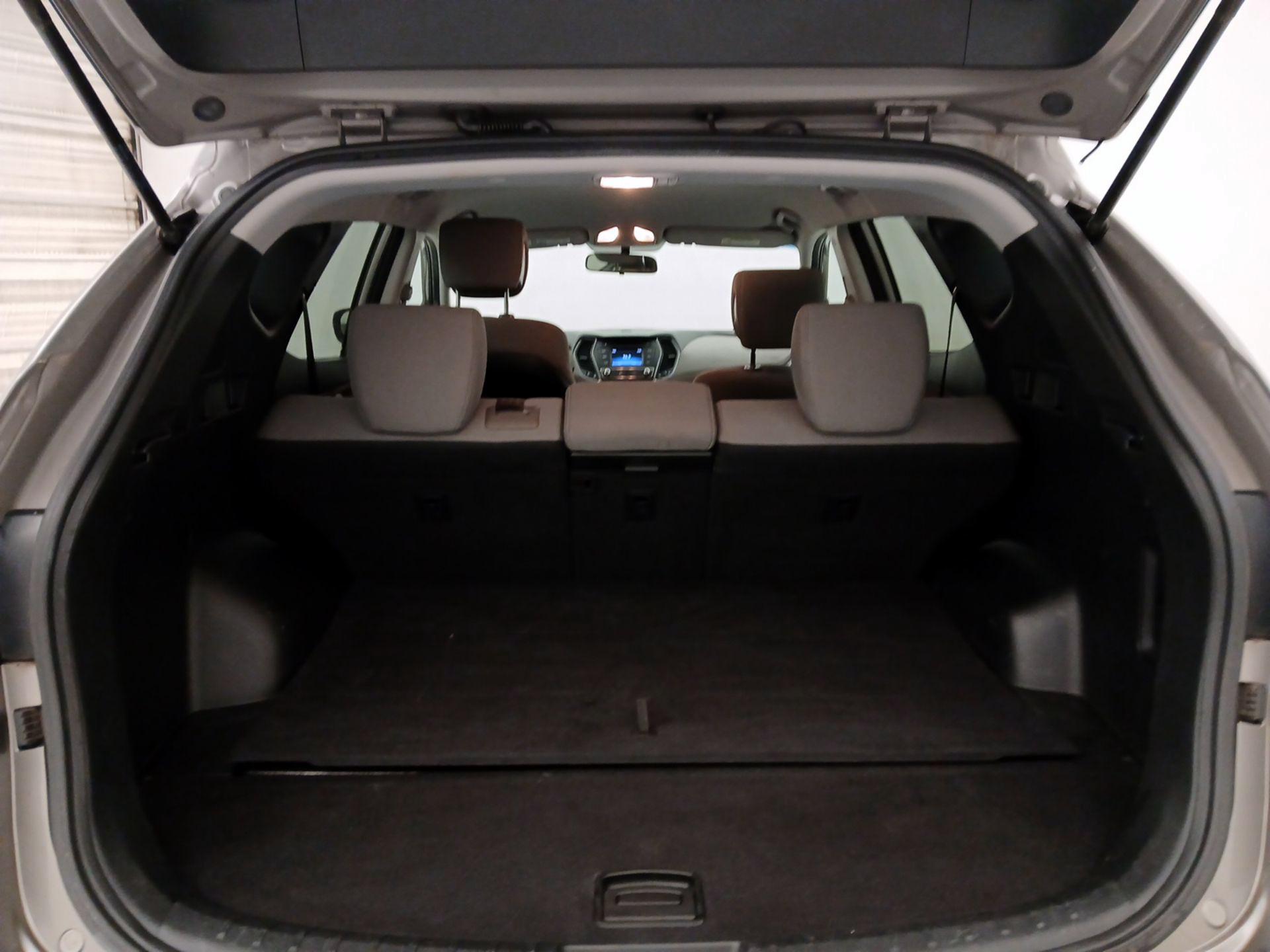 Thumbnail: 2018 Hyundai Santa Fe - 20