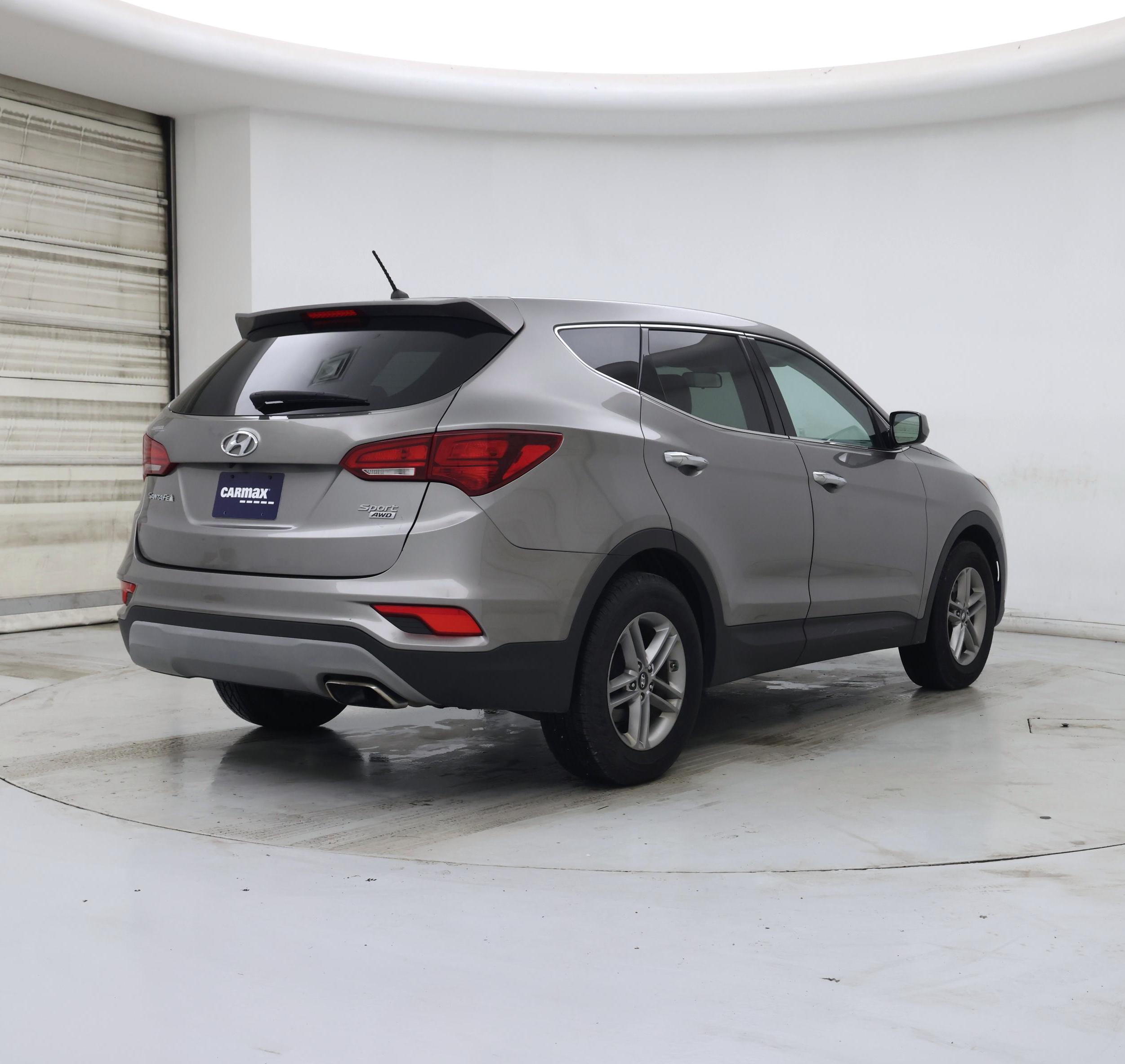 Thumbnail: 2018 Hyundai Santa Fe - 8