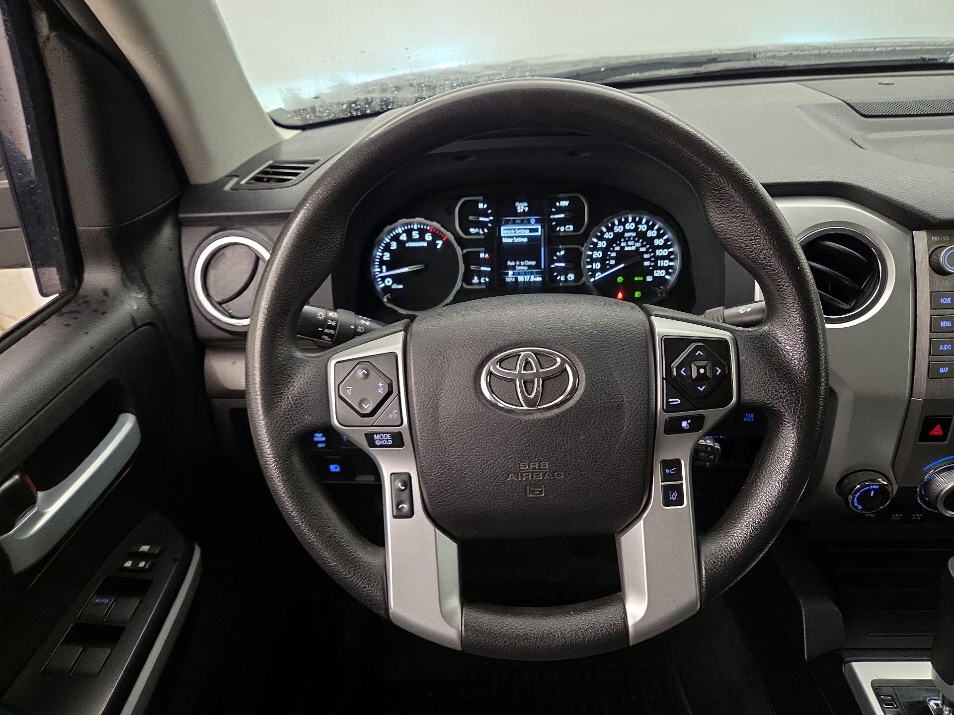 Thumbnail: 2021 Toyota Tundra - 10