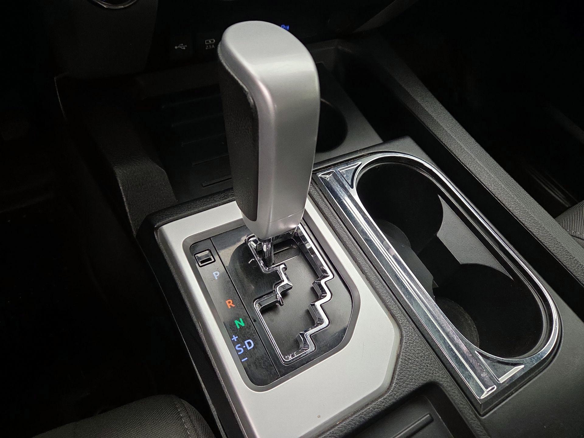 Thumbnail: 2021 Toyota Tundra - 17