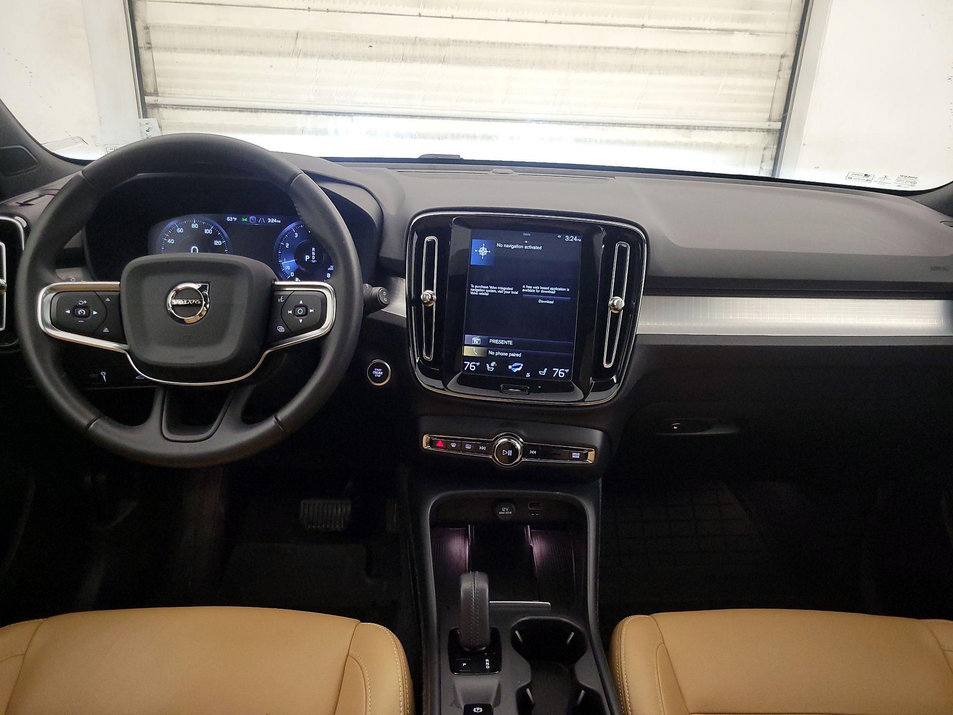 Thumbnail: 2020 Volvo XC40 - 9