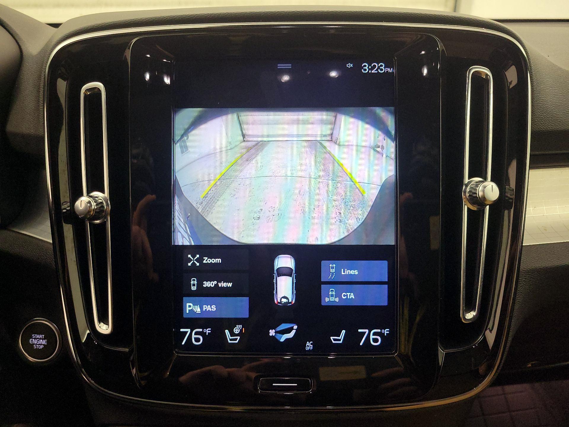 Thumbnail: 2020 Volvo XC40 - 14