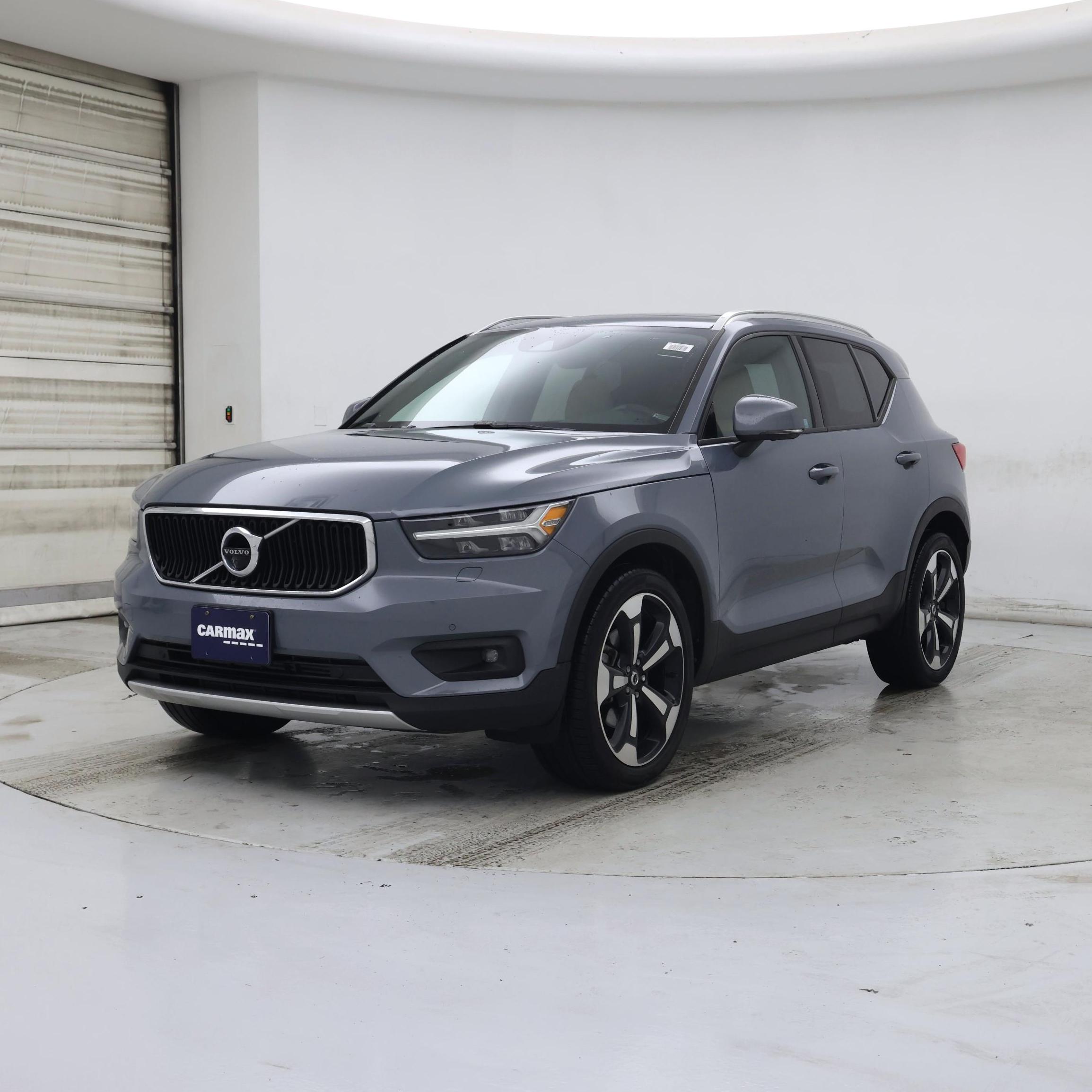 Thumbnail: 2020 Volvo XC40 - 4