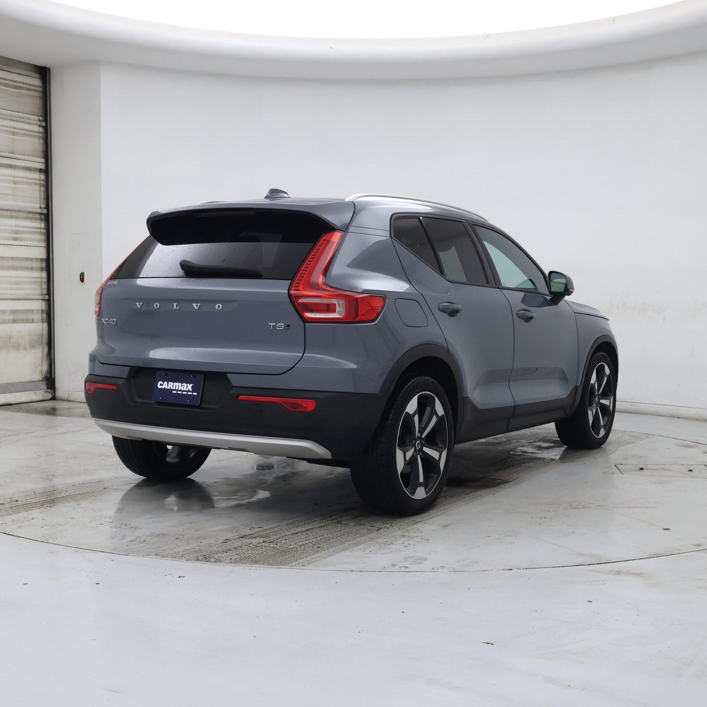 Thumbnail: 2020 Volvo XC40 - 8