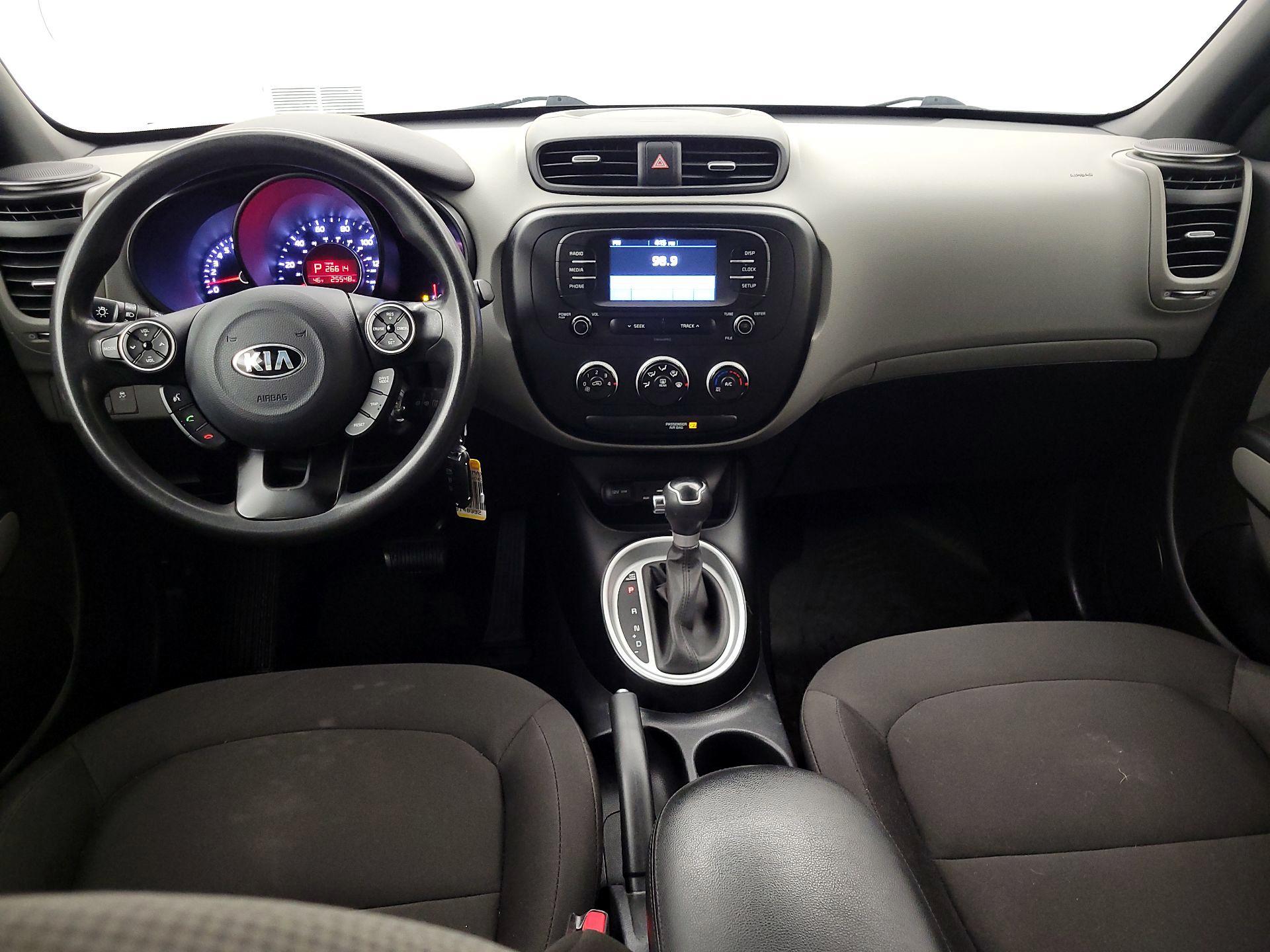 Thumbnail: 2017 Kia Soul - 9