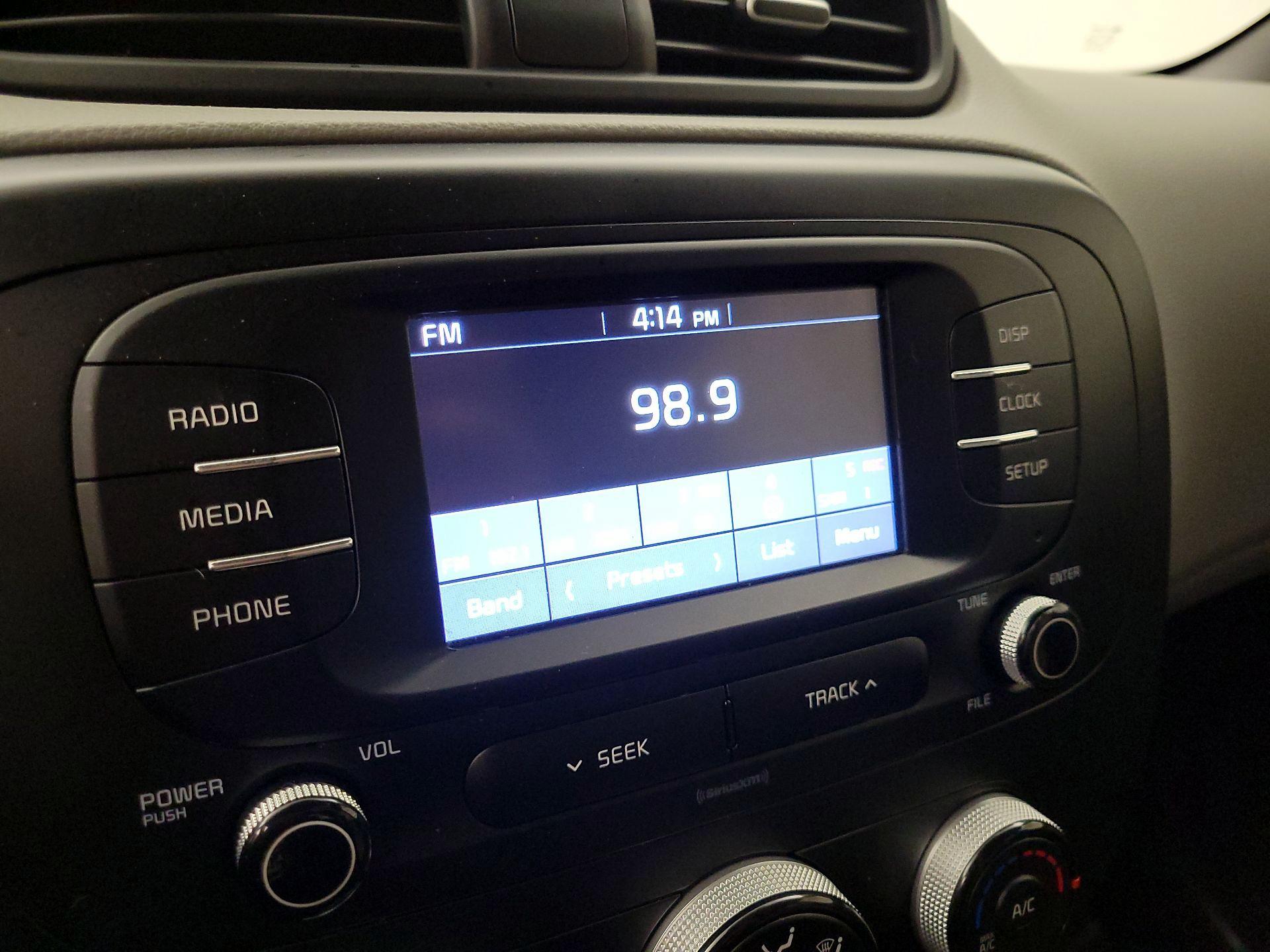 Thumbnail: 2017 Kia Soul - 15