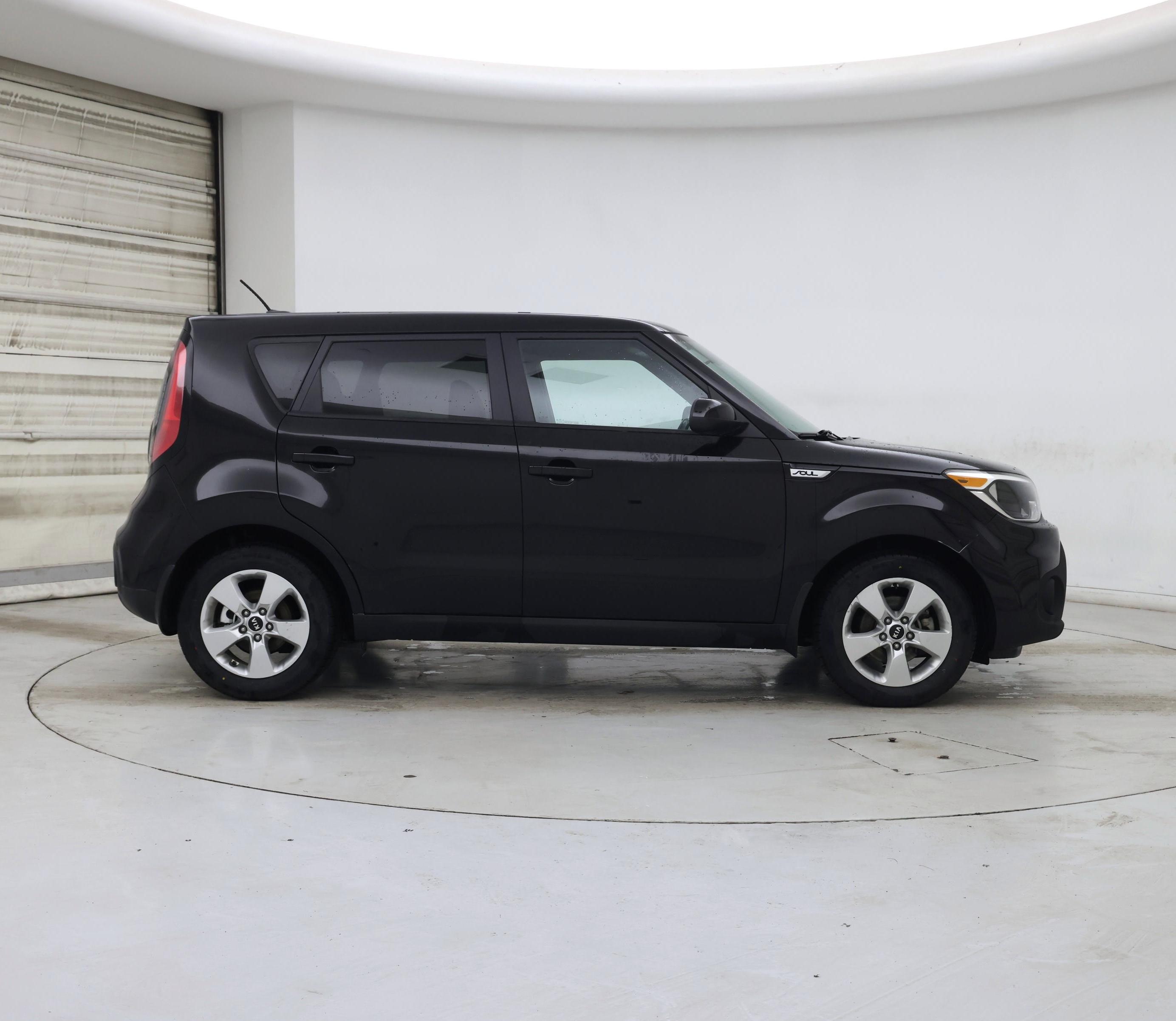 Thumbnail: 2017 Kia Soul - 7