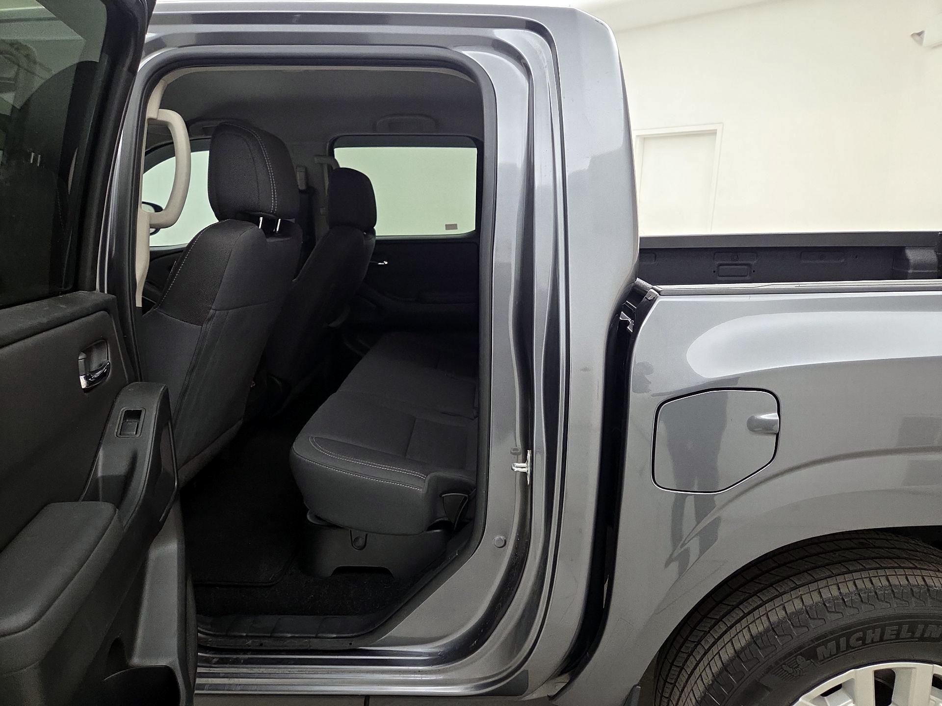 Thumbnail: 2023 Nissan Frontier - 19