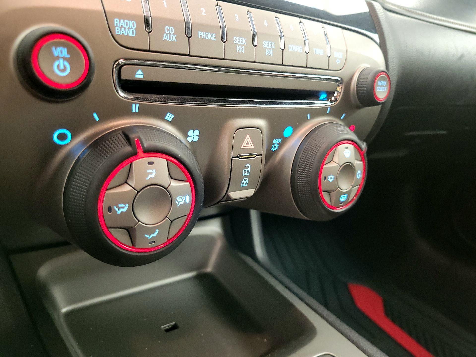 Thumbnail: 2015 Chevrolet Camaro - 14