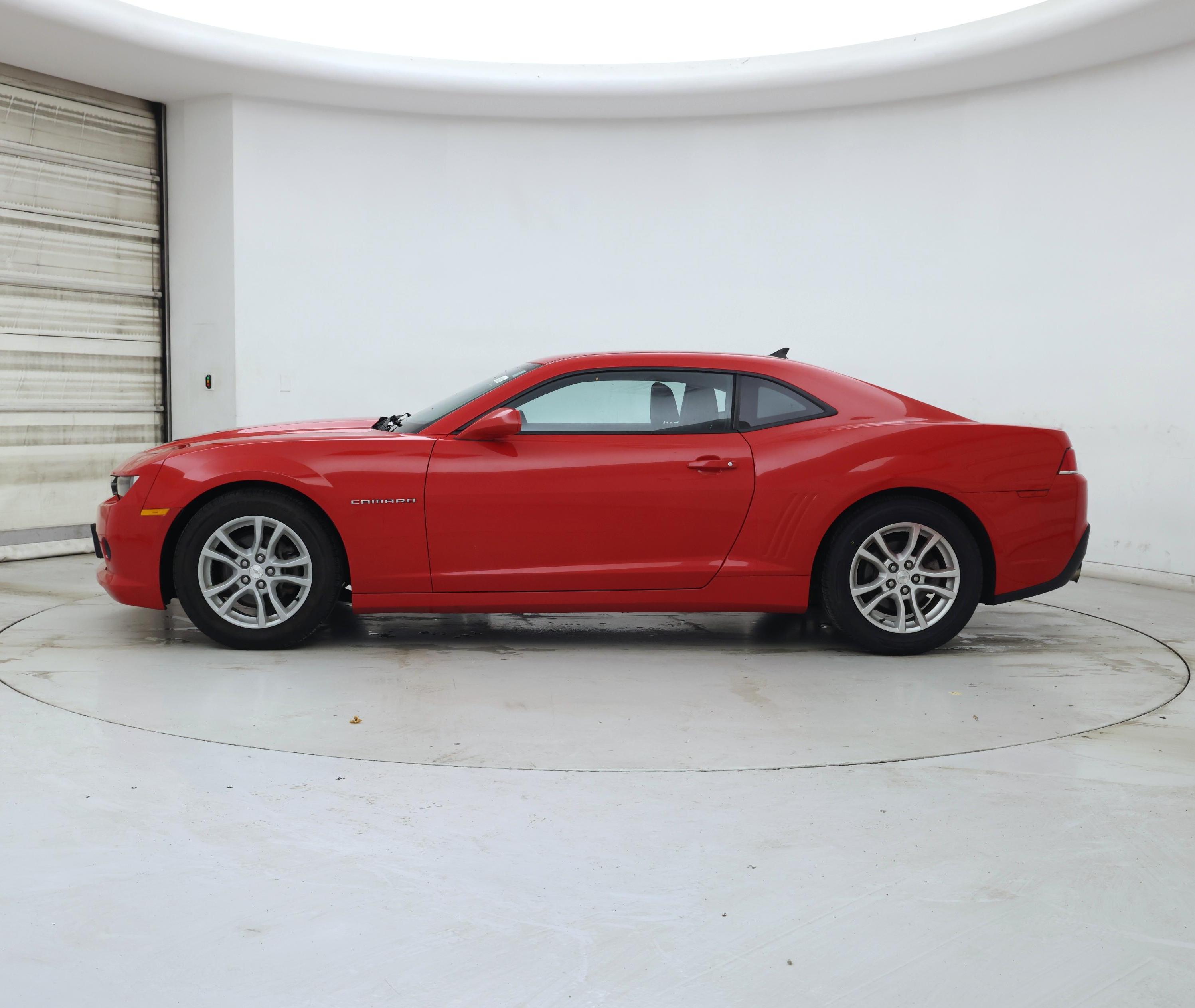 Thumbnail: 2015 Chevrolet Camaro - 3