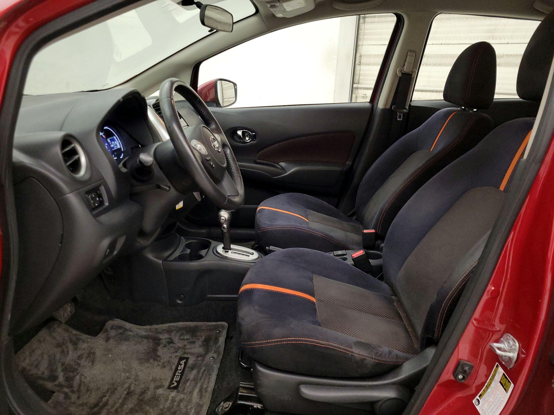 Thumbnail: 2015 Nissan Versa Note - 11