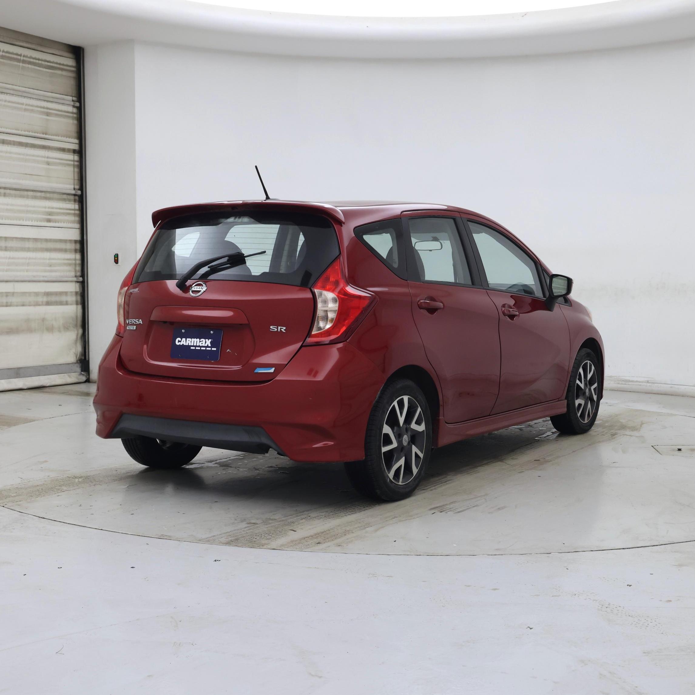 Thumbnail: 2015 Nissan Versa Note - 8