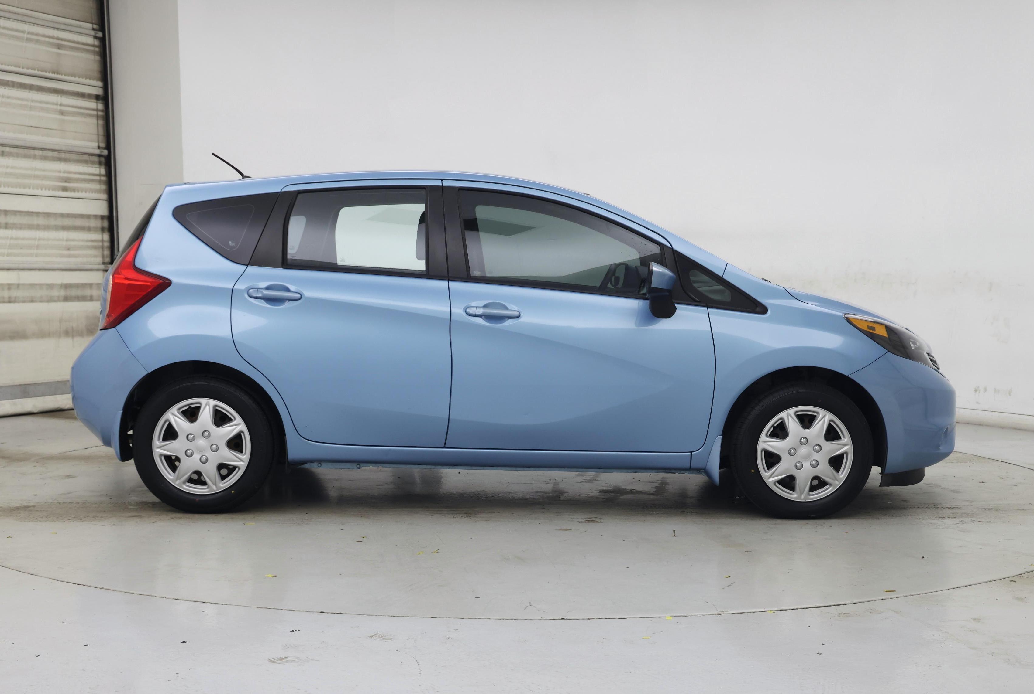 Thumbnail: 2015 Nissan Versa Note - 7
