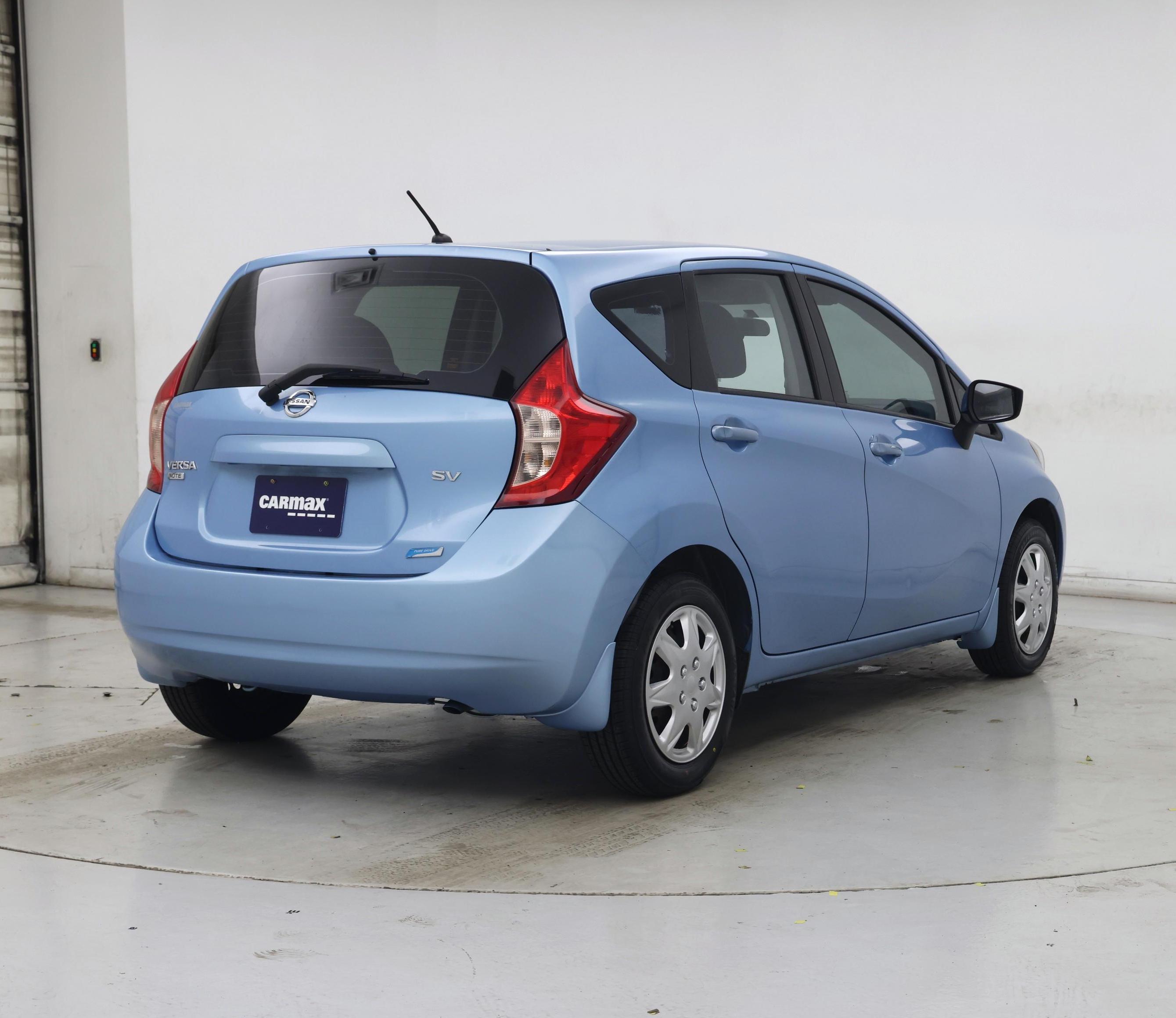 Thumbnail: 2015 Nissan Versa Note - 8