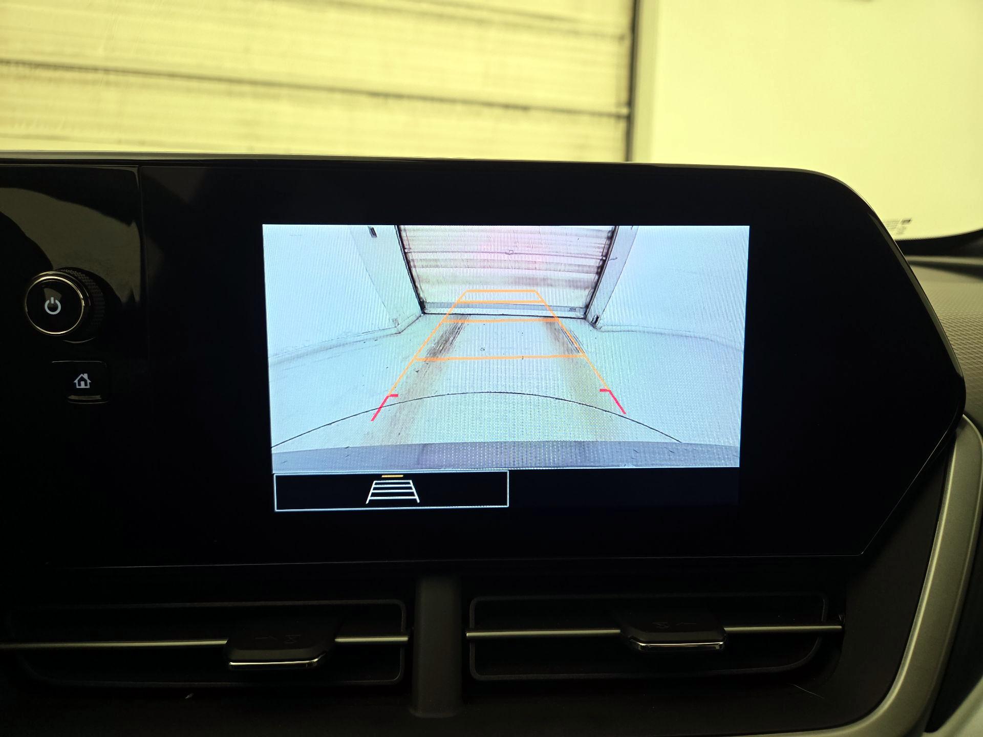 Thumbnail: 2025 Chevrolet Trax - 14