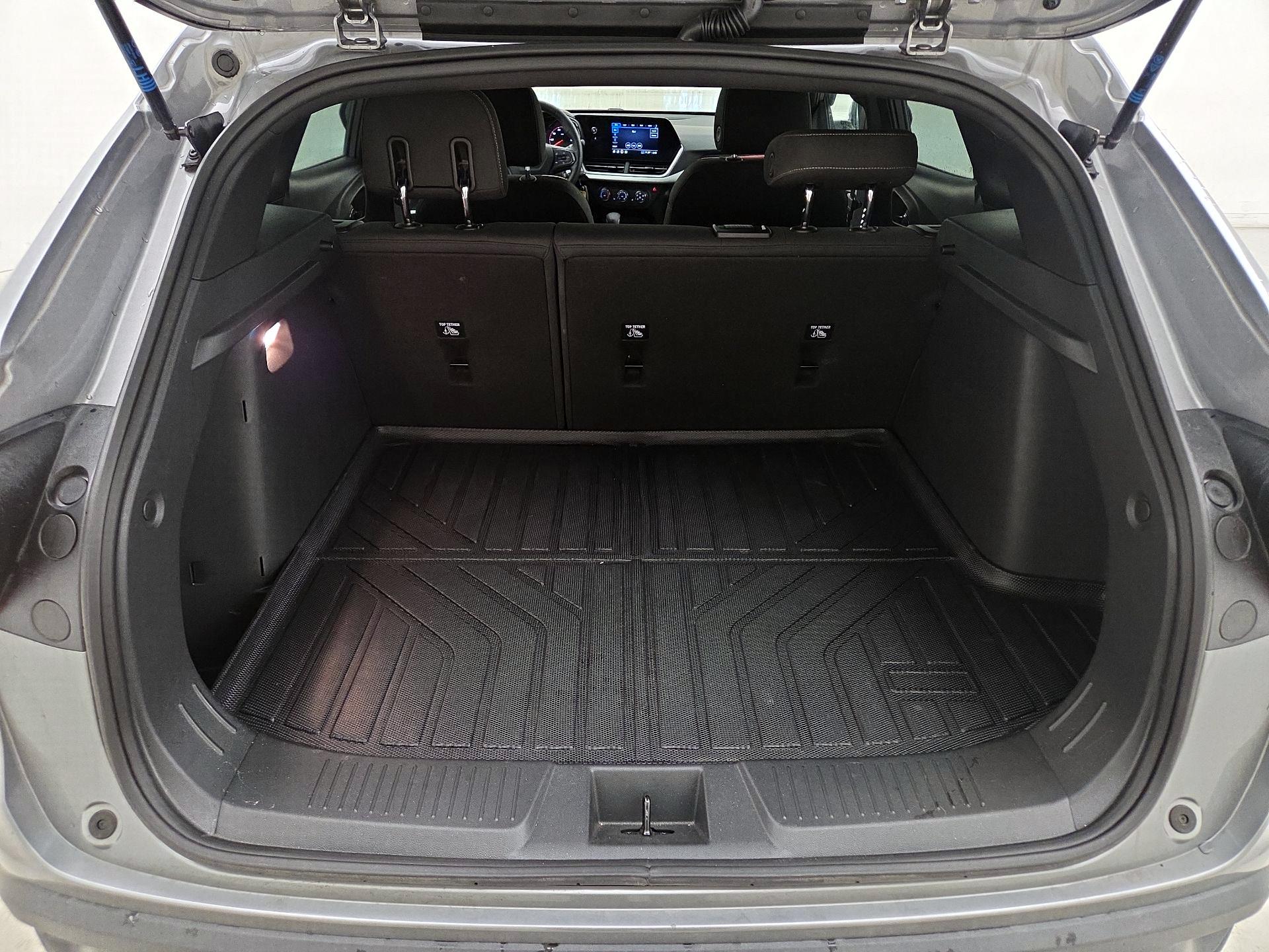 Thumbnail: 2025 Chevrolet Trax - 20