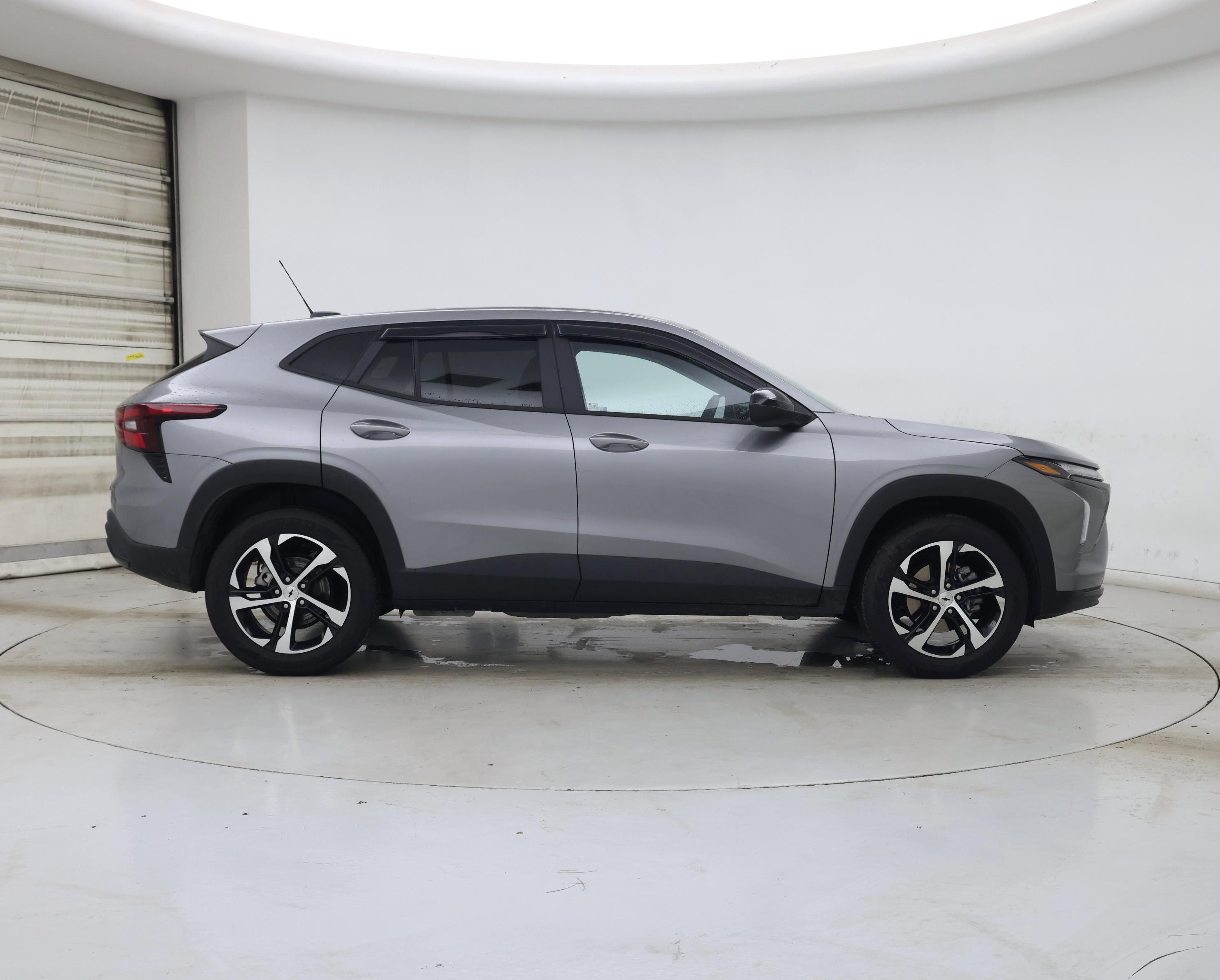 Thumbnail: 2025 Chevrolet Trax - 7