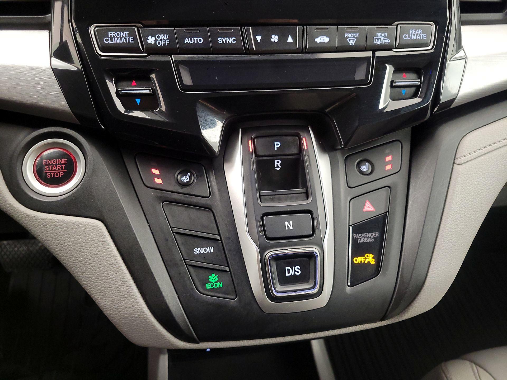 Thumbnail: 2019 Honda Odyssey - 18