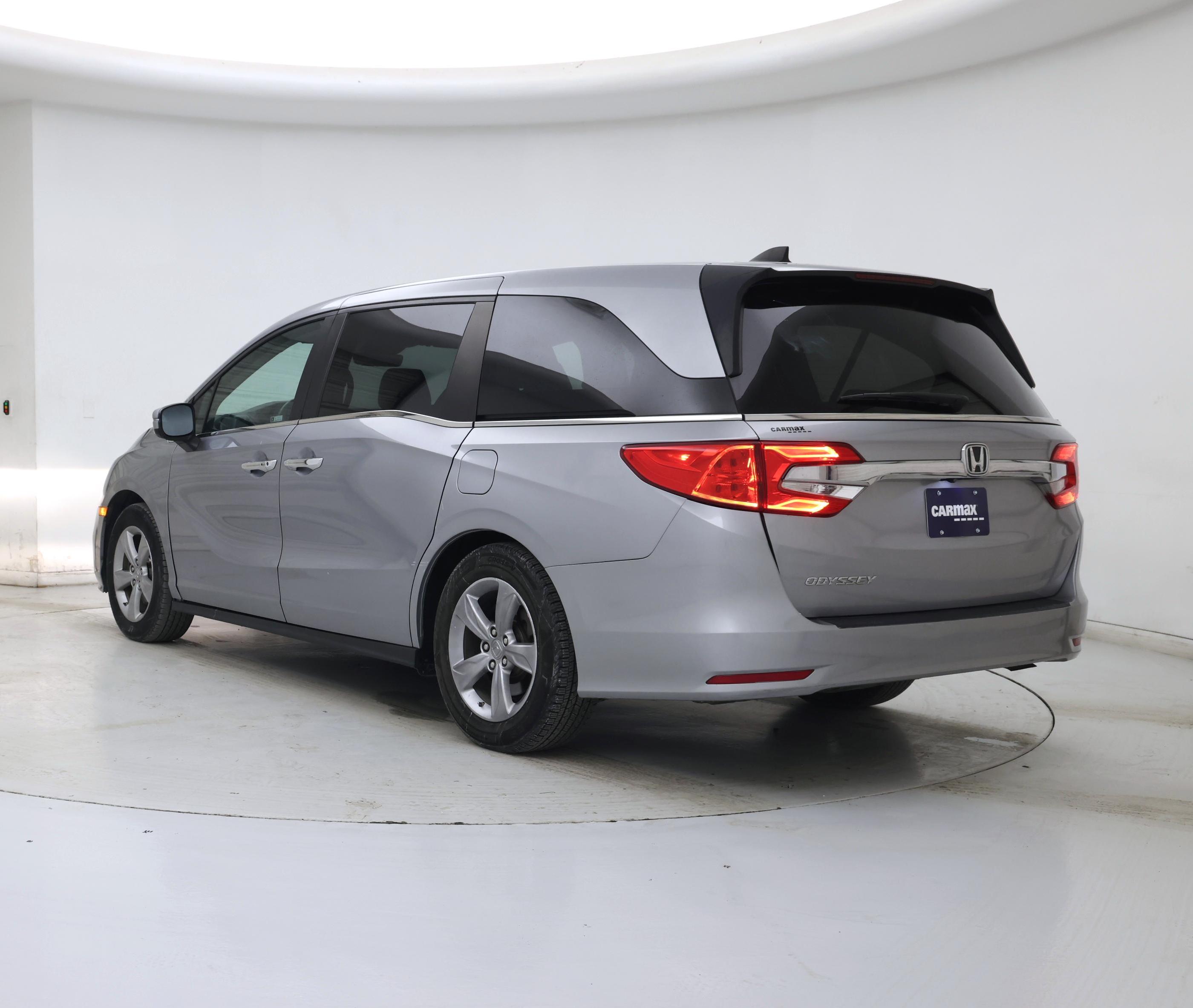 Thumbnail: 2019 Honda Odyssey - 2