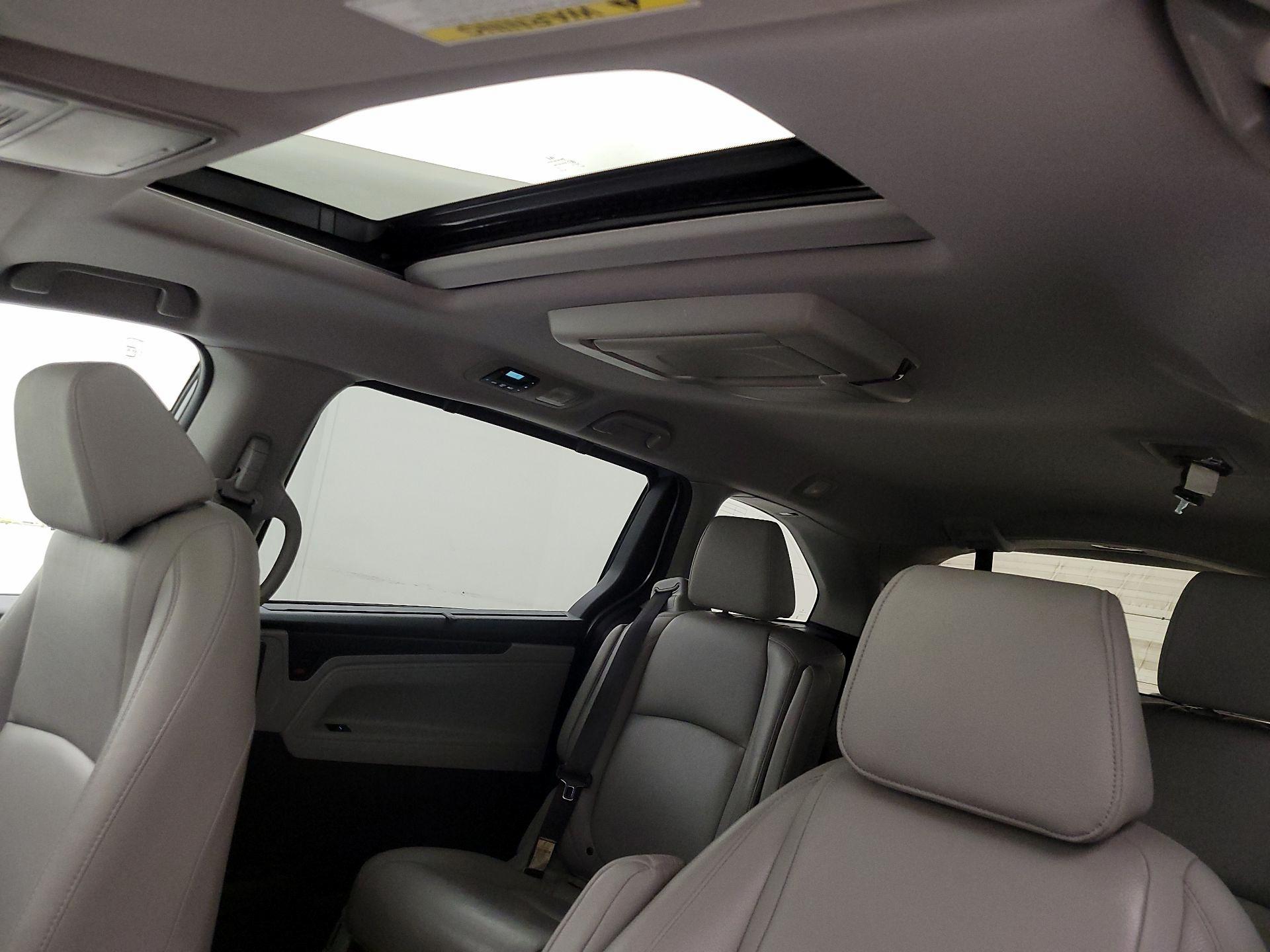 Thumbnail: 2019 Honda Odyssey - 20