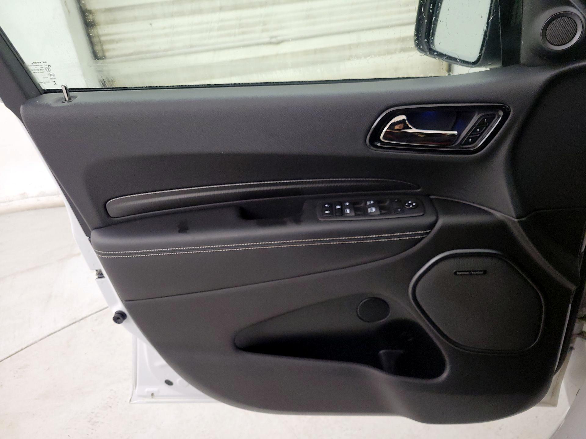 Thumbnail: 2022 Dodge Durango - 12