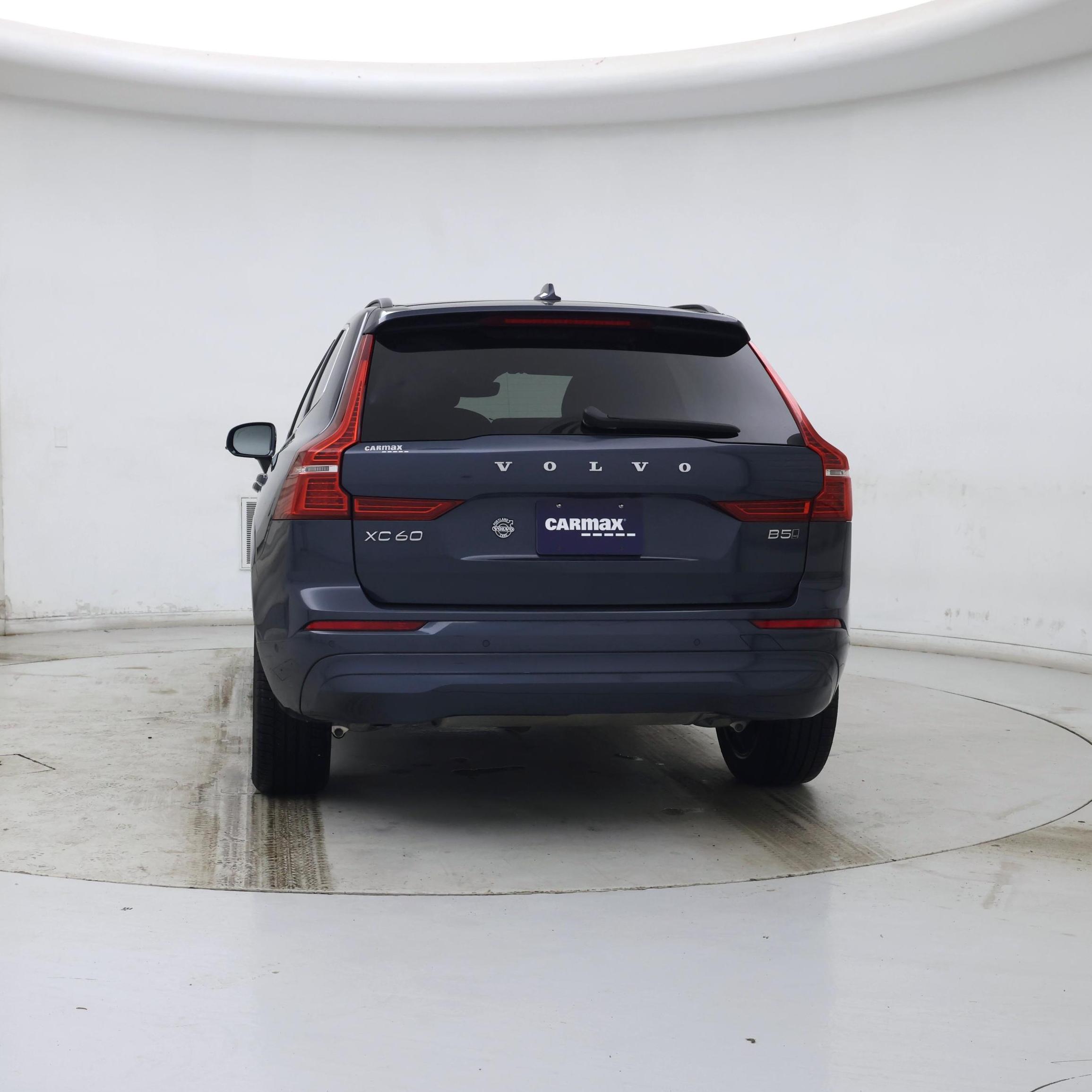 Thumbnail: 2022 Volvo XC60 - 6