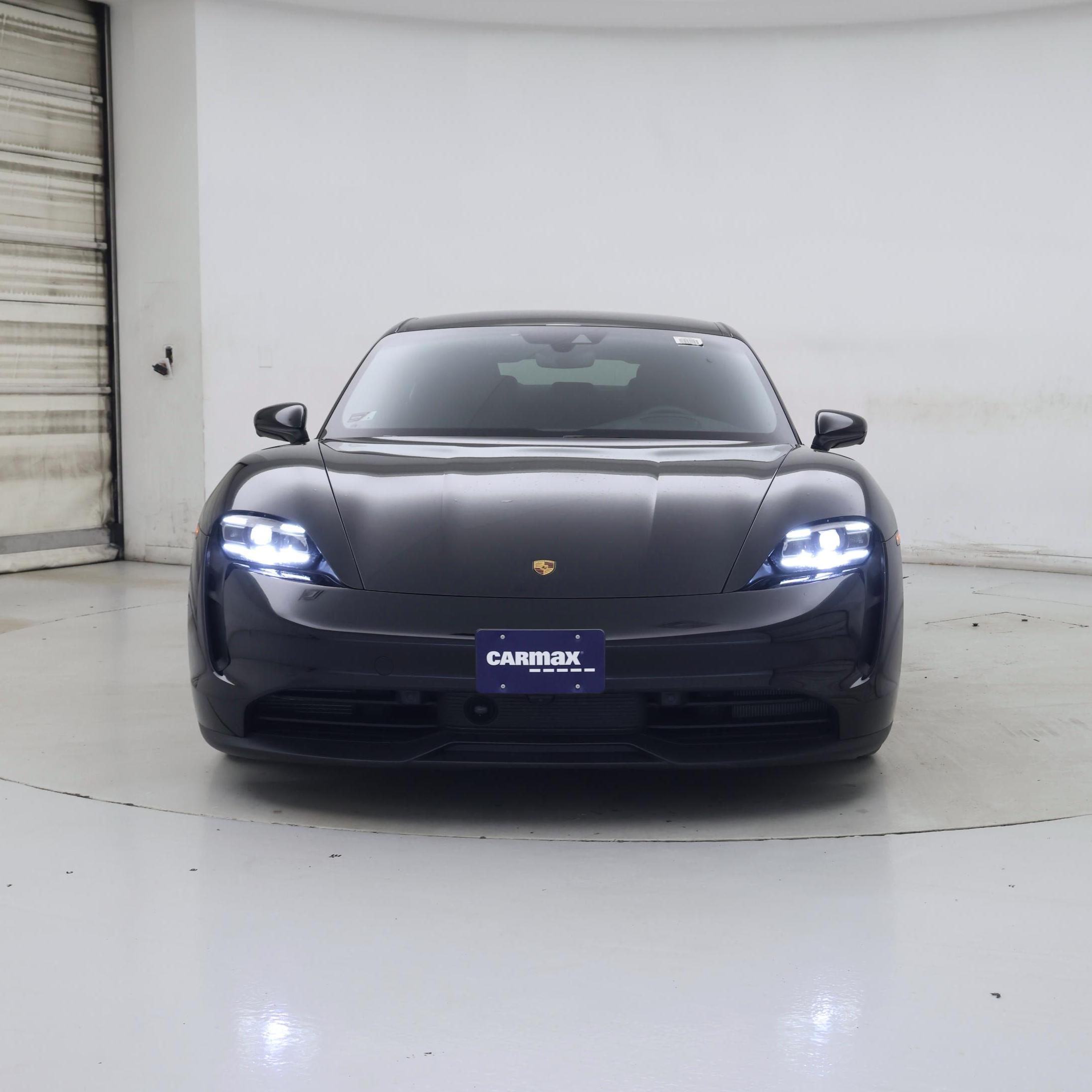 Thumbnail: 2022 Porsche Taycan - 5