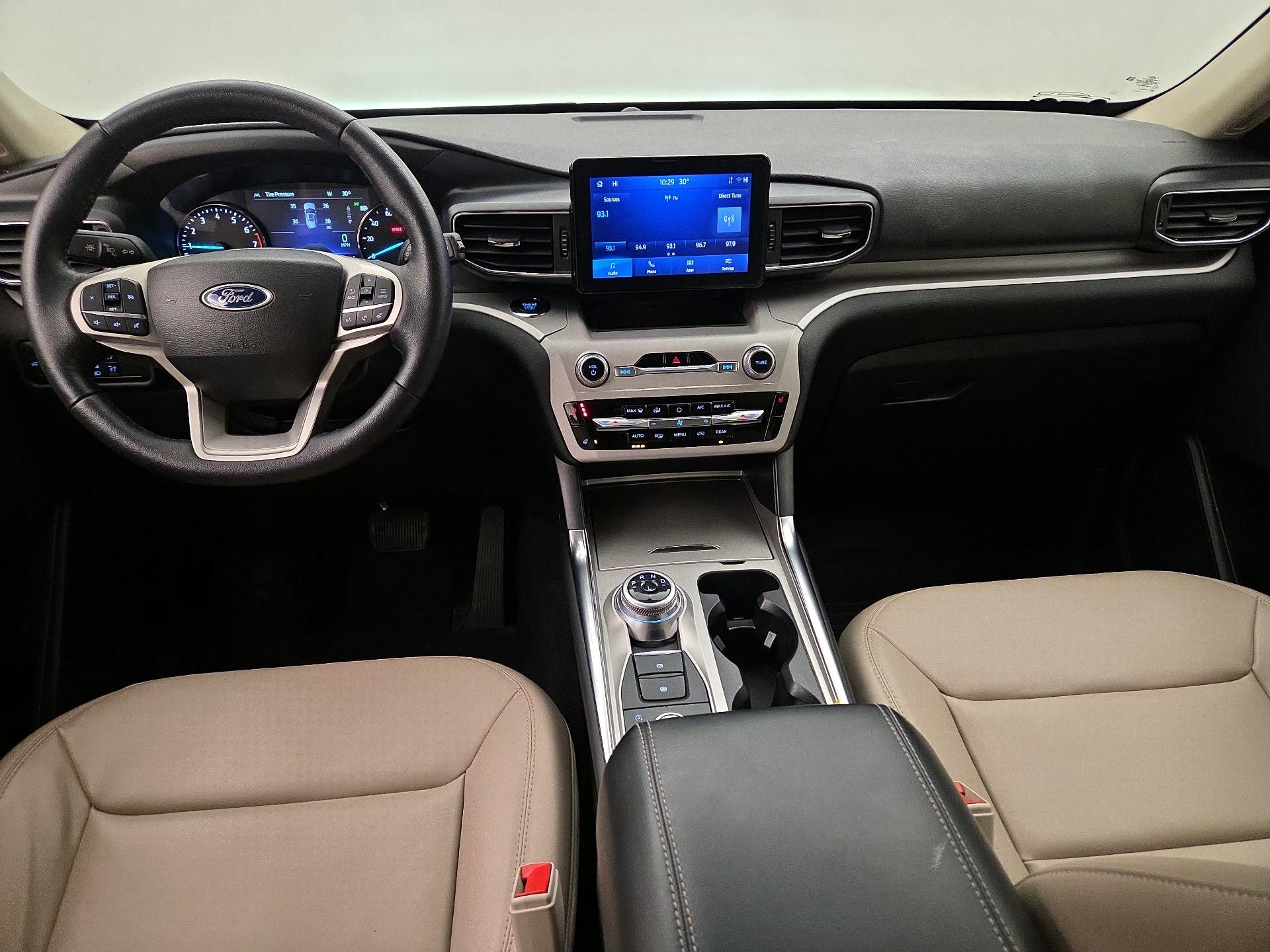 Thumbnail: 2023 Ford Explorer - 9