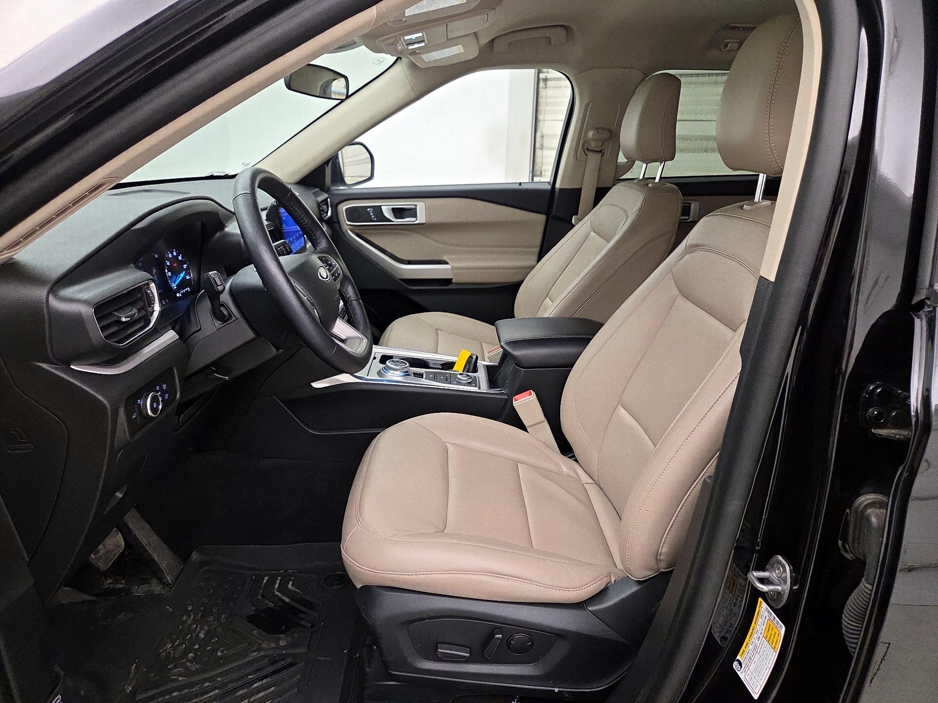 Thumbnail: 2023 Ford Explorer - 11