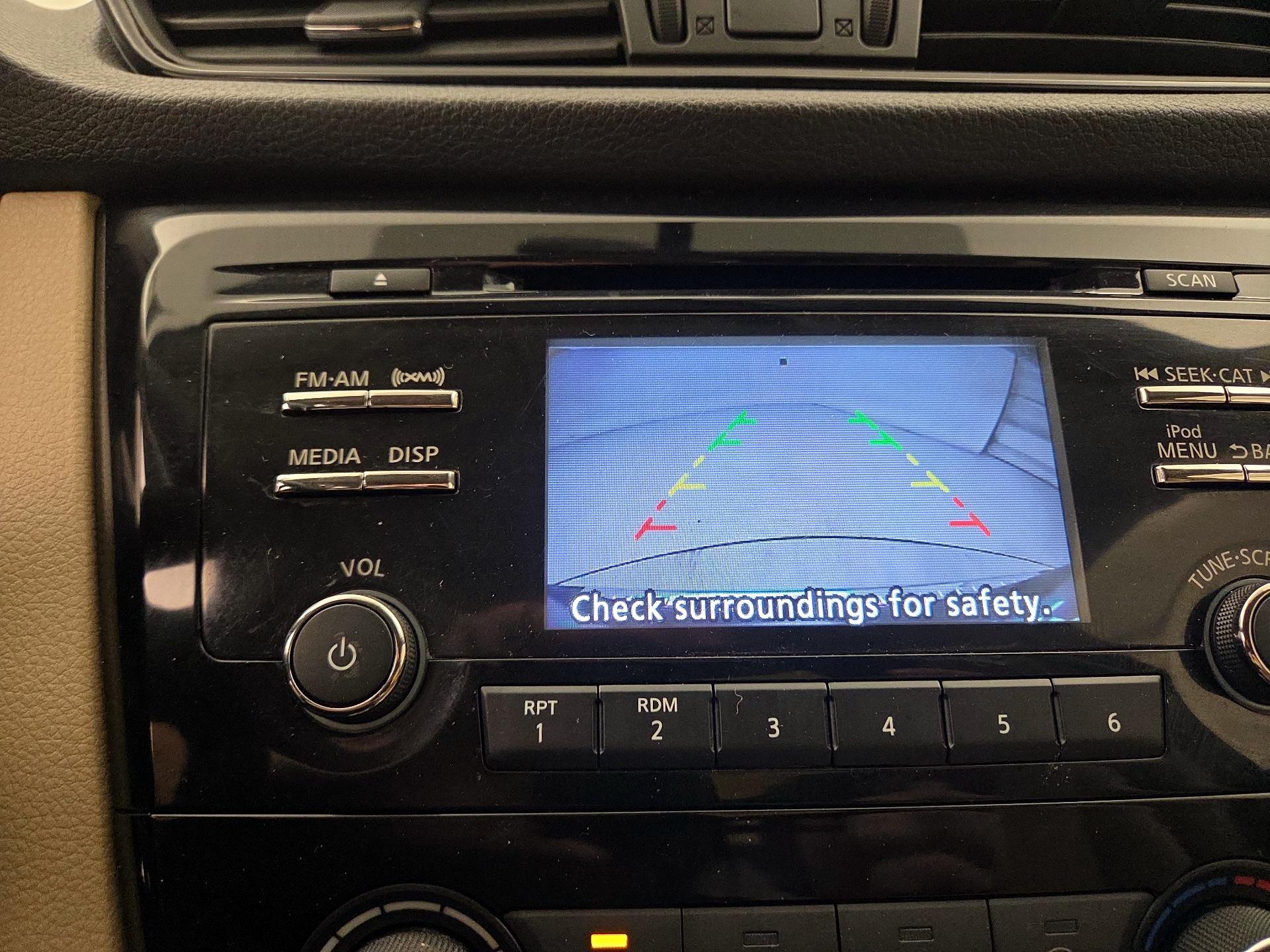 Thumbnail: 2017 Nissan Rogue - 14