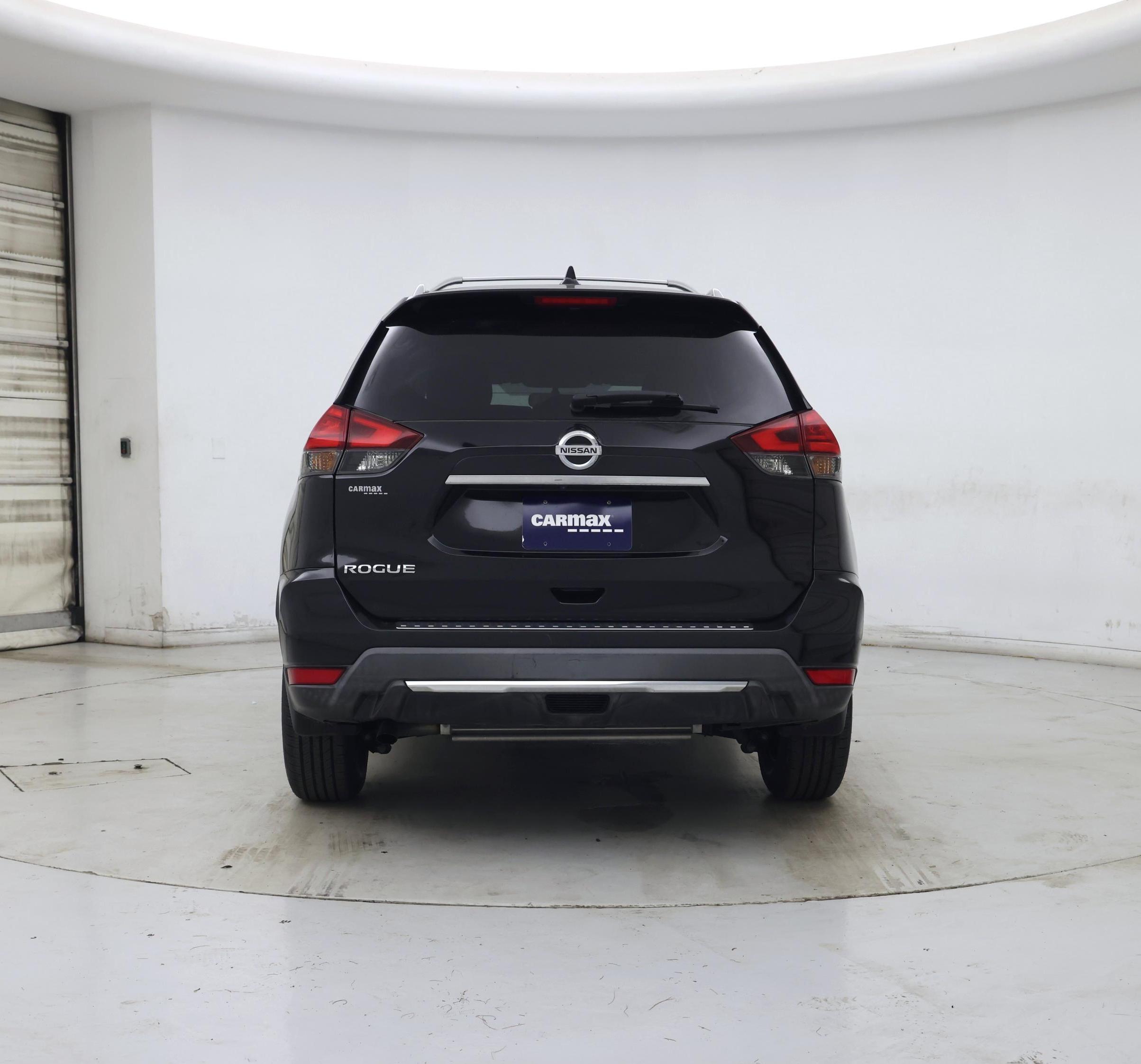 Thumbnail: 2017 Nissan Rogue - 6