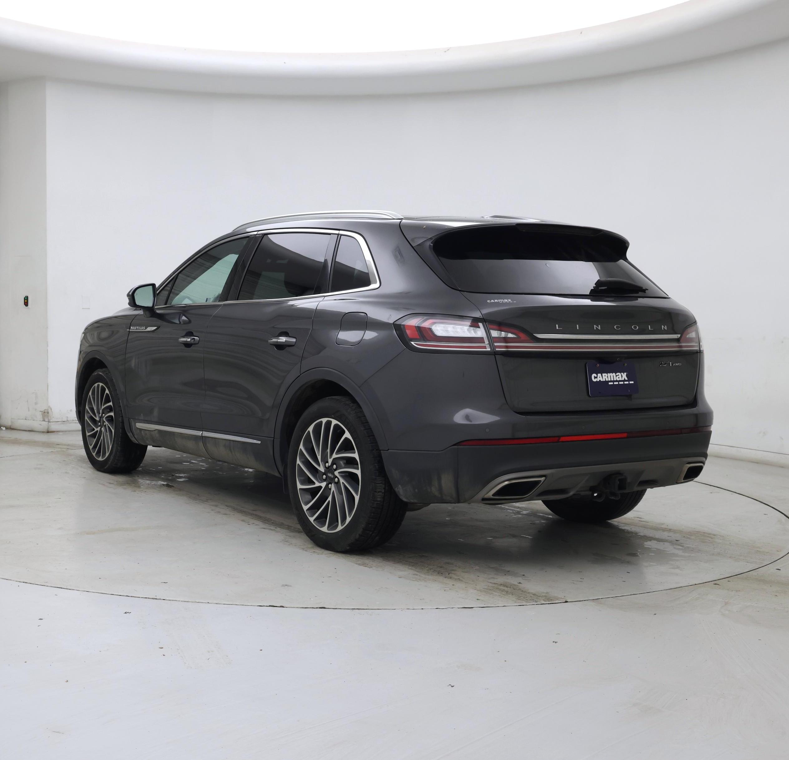 Thumbnail: 2020 Lincoln Nautilus - 2